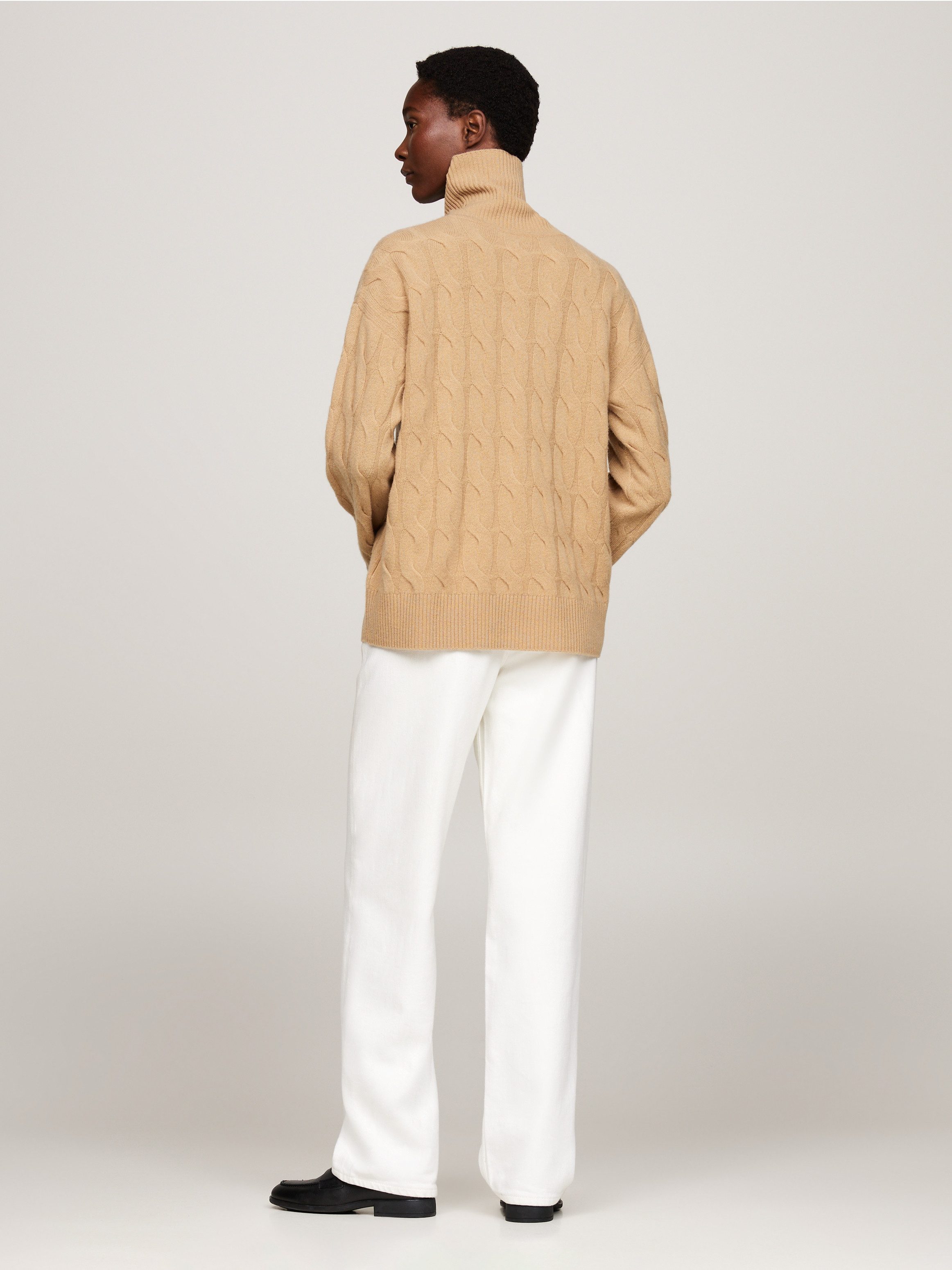 Tommy Hilfiger Coltrui SOFT WOOL CABLE ROLL-NK SWEATER met logoborduring allover kabelpatroon rolkraag 100% wol