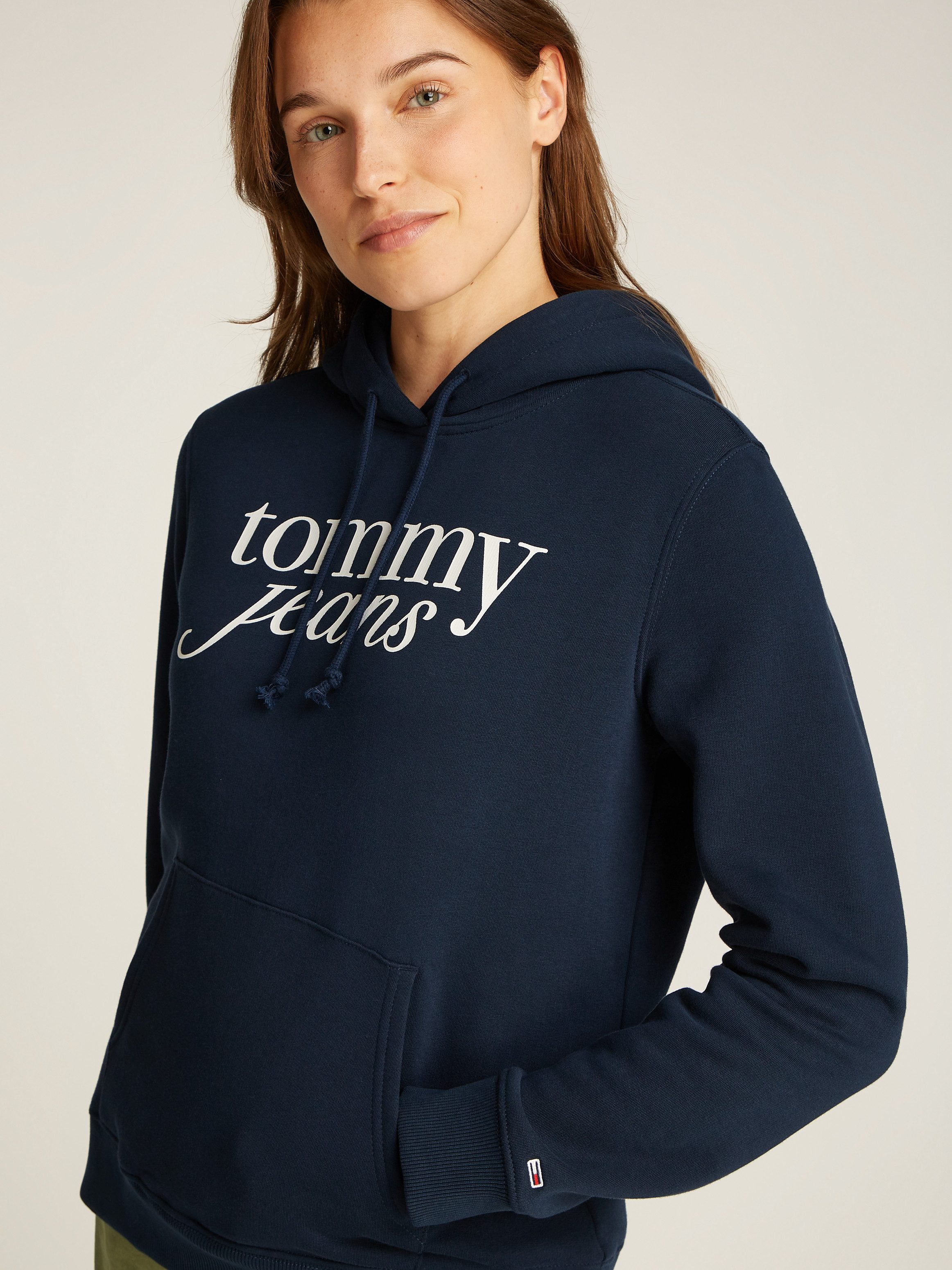 TOMMY JEANS Hoodie TJW REG ESS LOGO HOODIE EXT