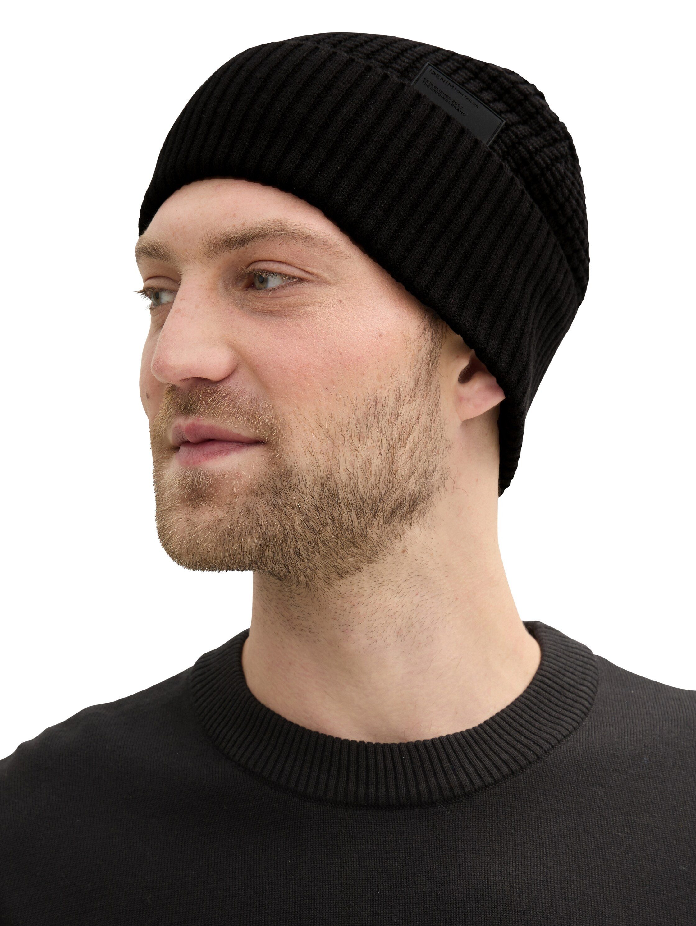 Tom Tailor Denim Beanie met breistructuur en logo-badge