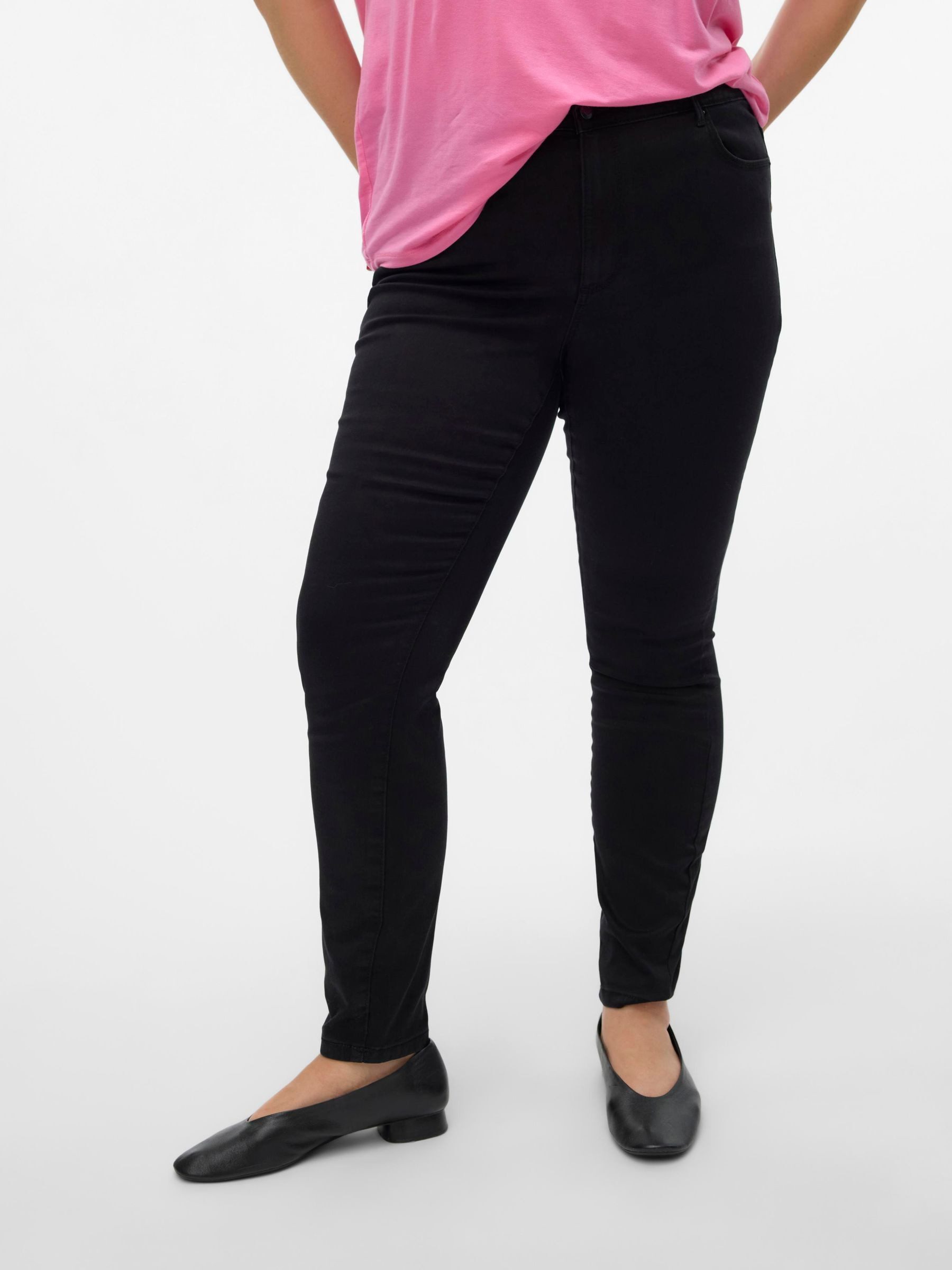 Vero Moda Curve Slim fit jeans VMPHIA HR SK SOFT VI110 GA CUR NOOS