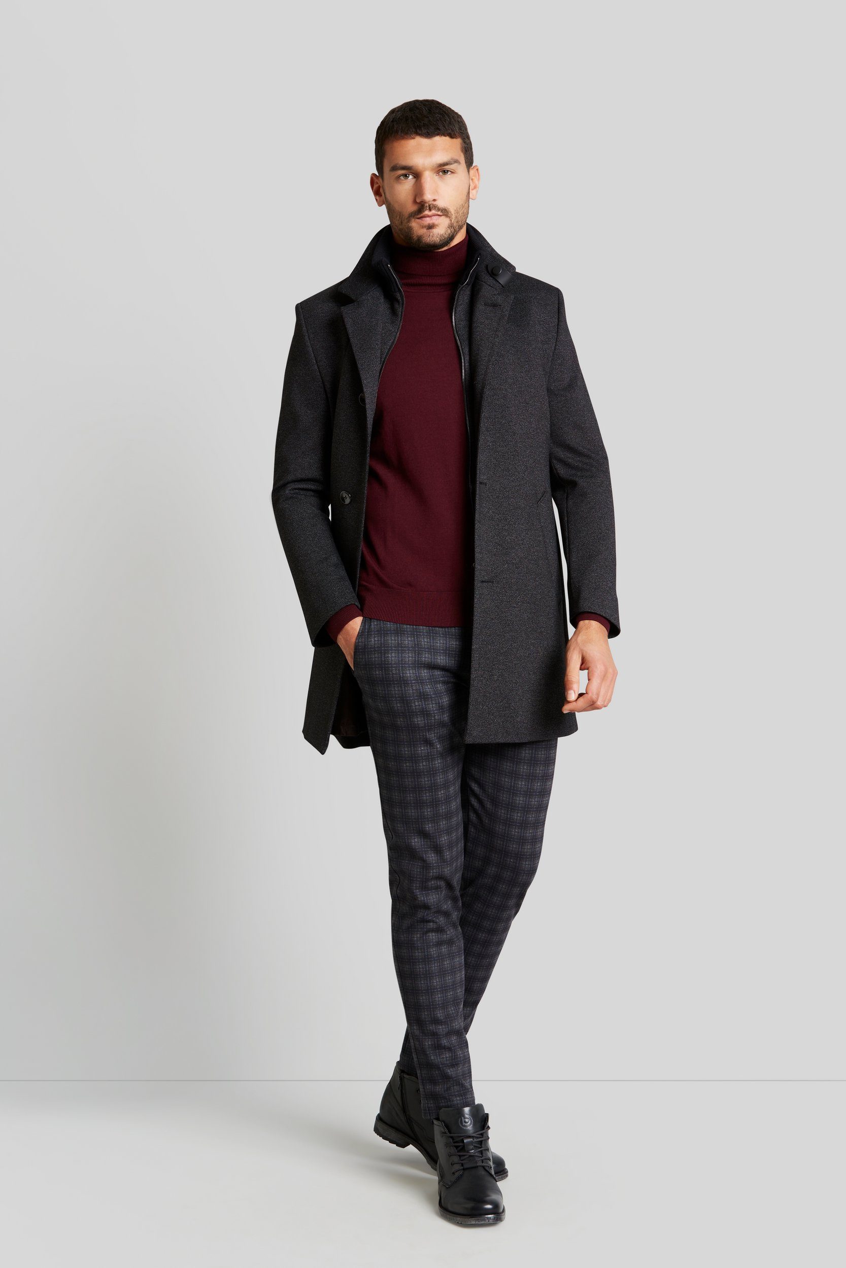 Bugatti Winterjas in een chic design