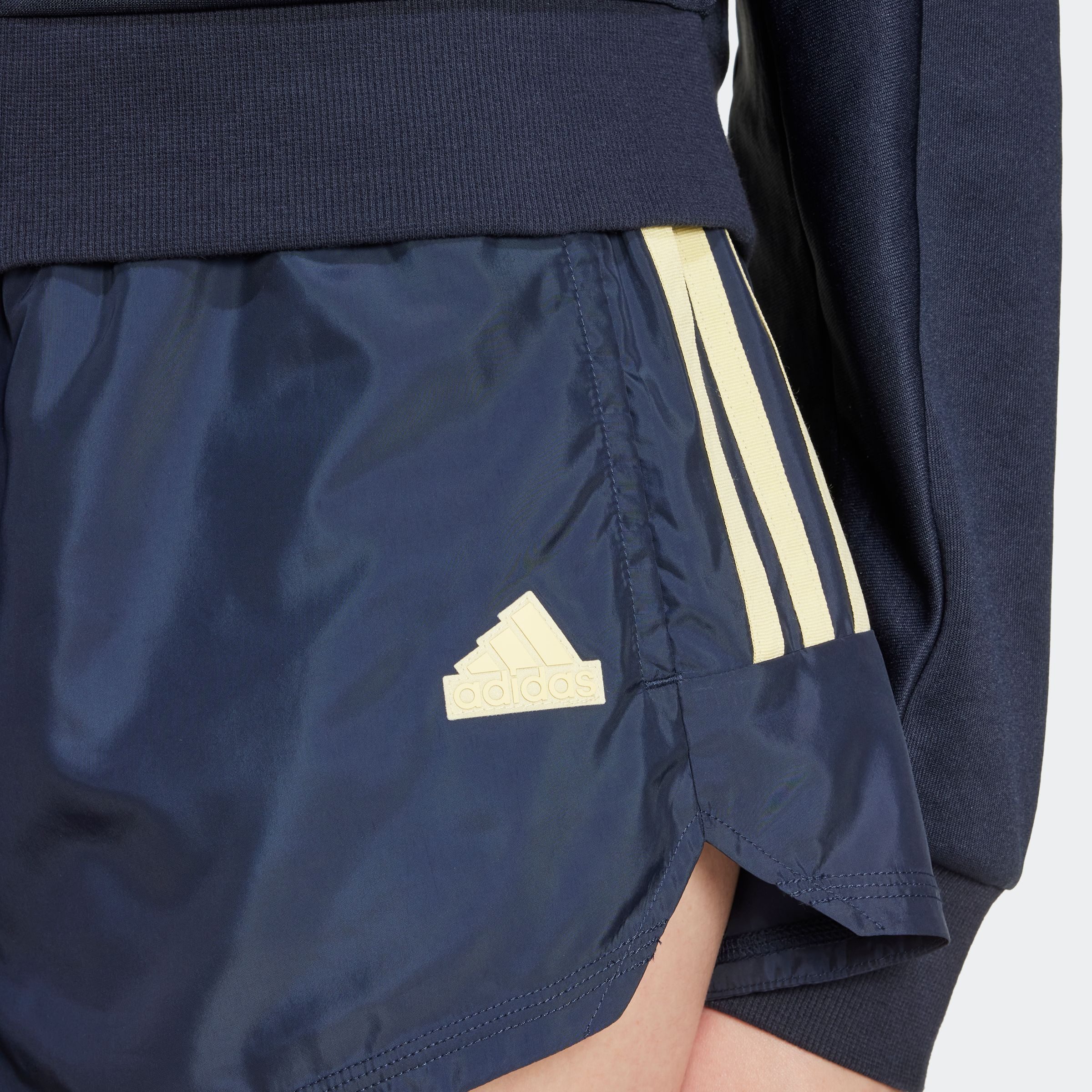 adidas Sportswear Short W TIRO Q3 WV SH (1-delig)