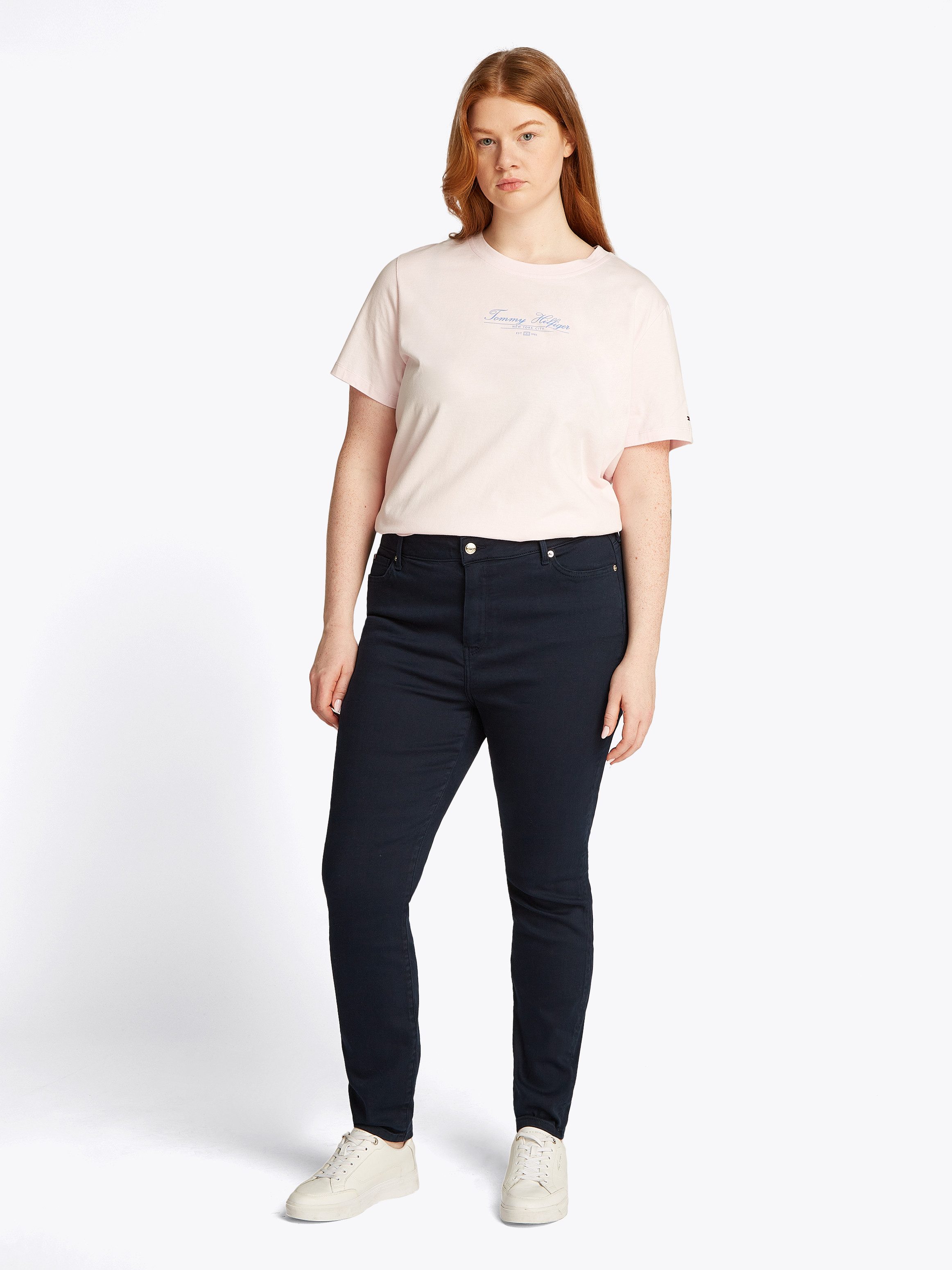 Tommy Hilfiger Curve Skinny fit jeans CRV HARLEM U SKINNY HW CLR in grote maten, tommy jeans logo-badge, stoned wash look