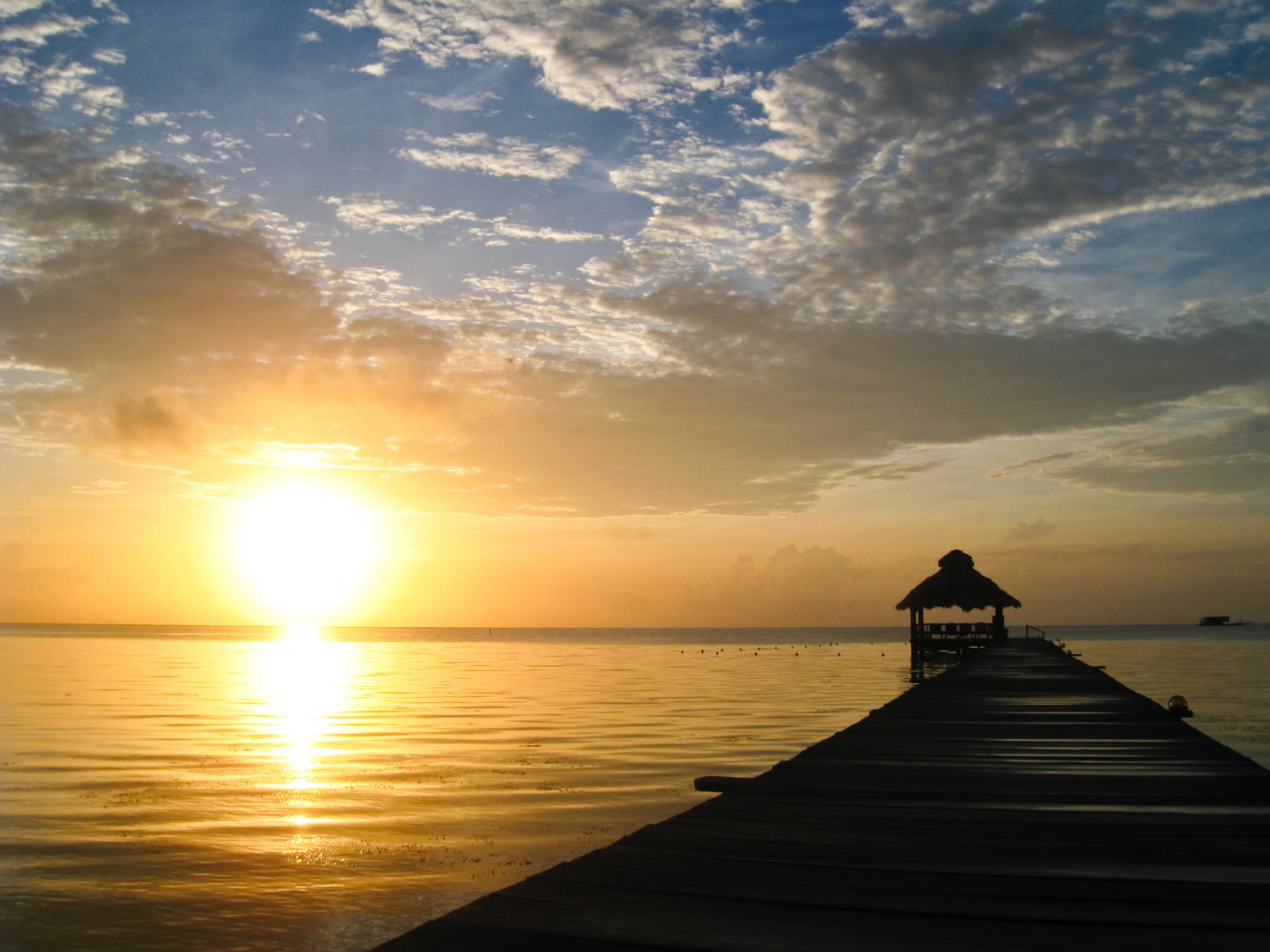 Papermoon Fotobehang Sunburst of Belize