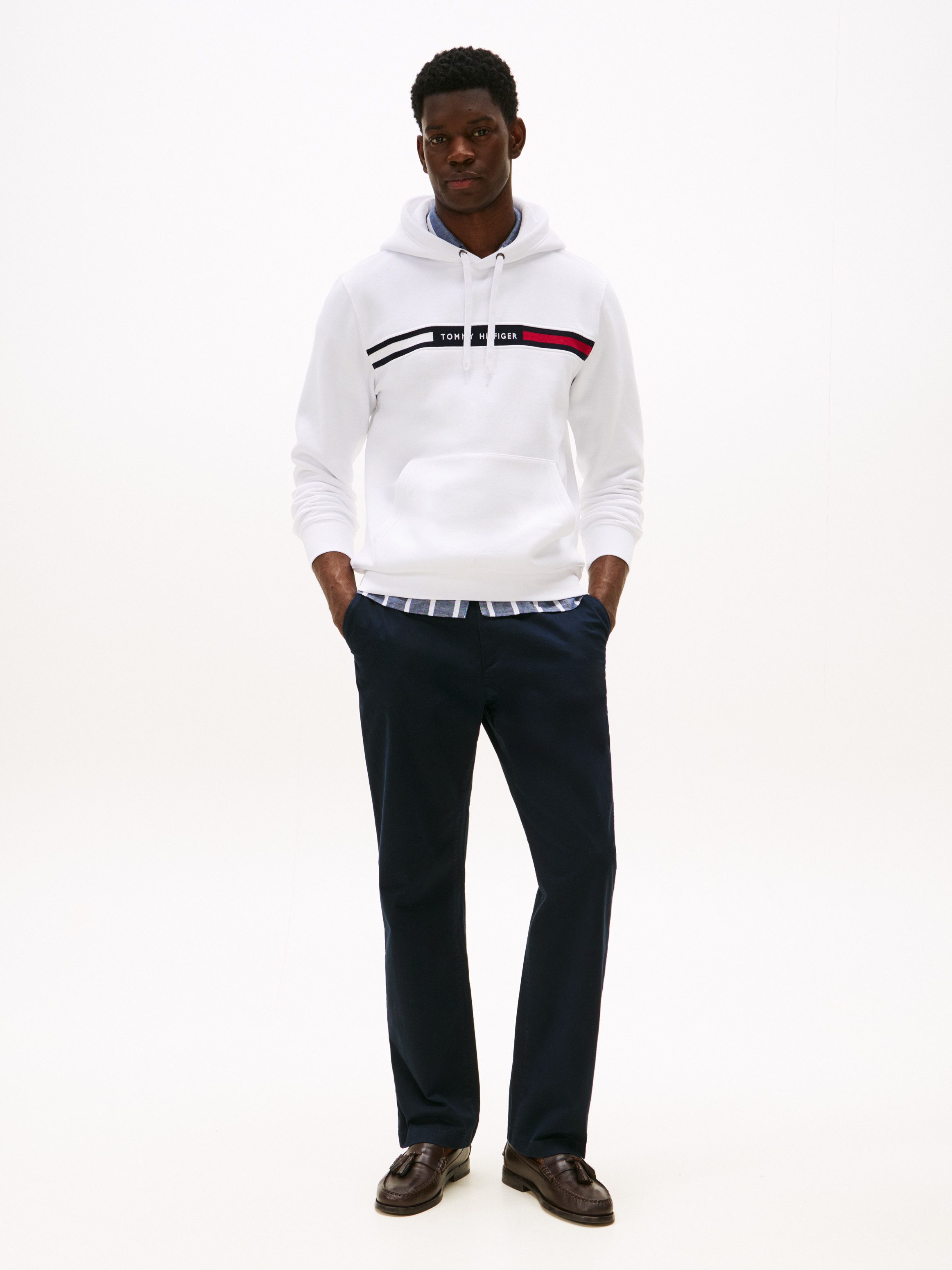Tommy Hilfiger Hoodie HILFIGER CHEST INSERT HOODY met capuchon, kangoeroezak, logo-inscriptie