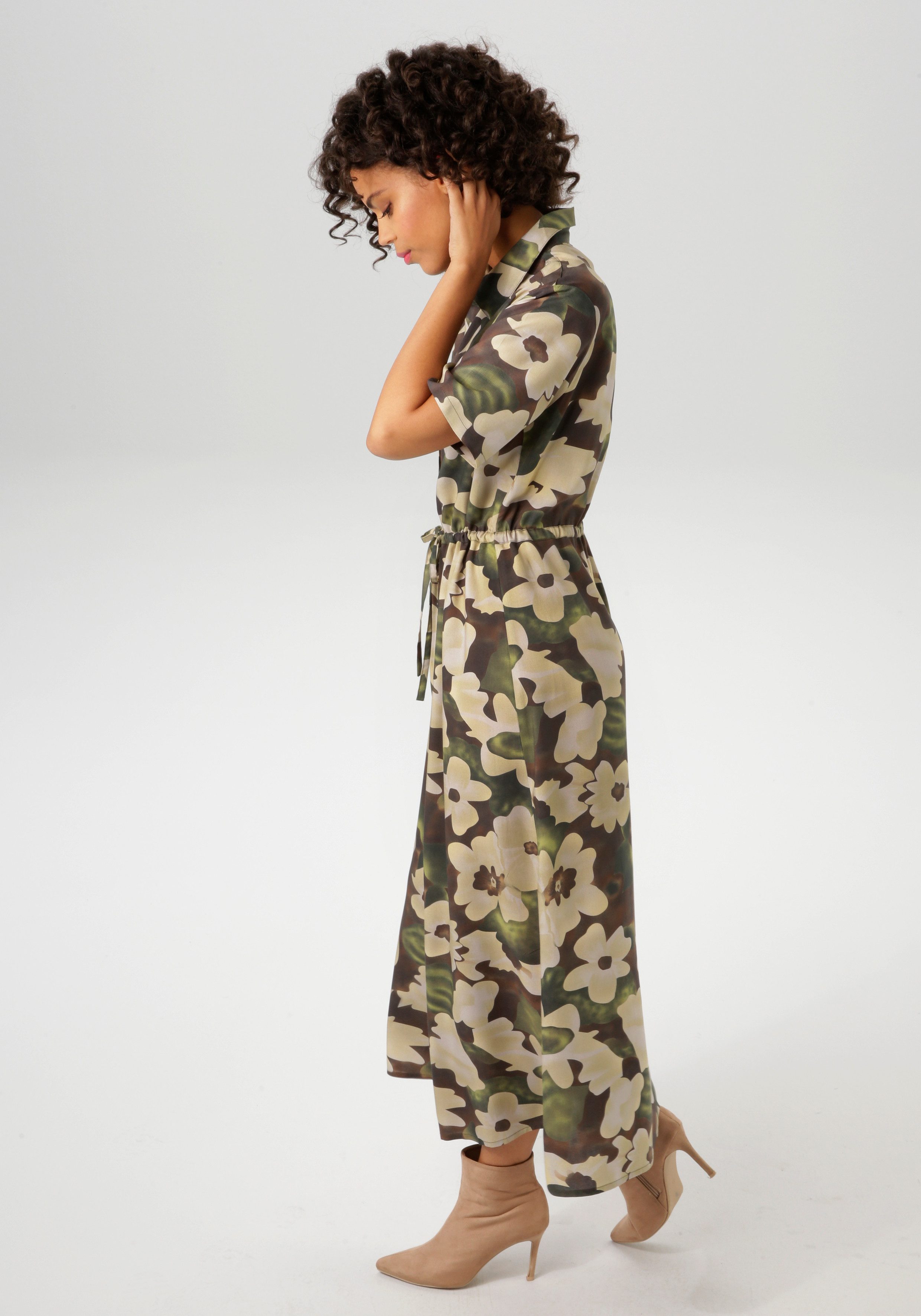 Aniston CASUAL Blousejurk met kleurharmonieuze bloemenprint in batikdesign - nieuwe collectie
