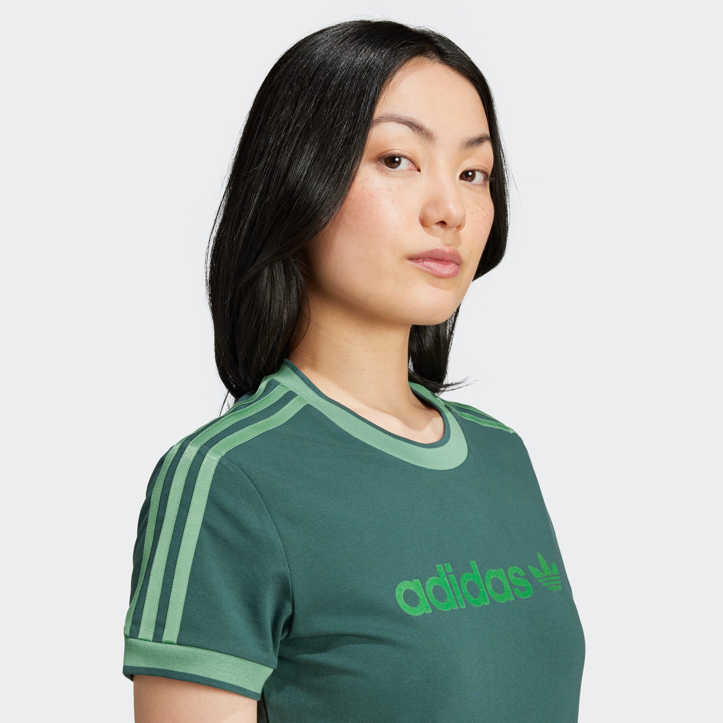 adidas Originals T-shirt BADGE SLIM TEE