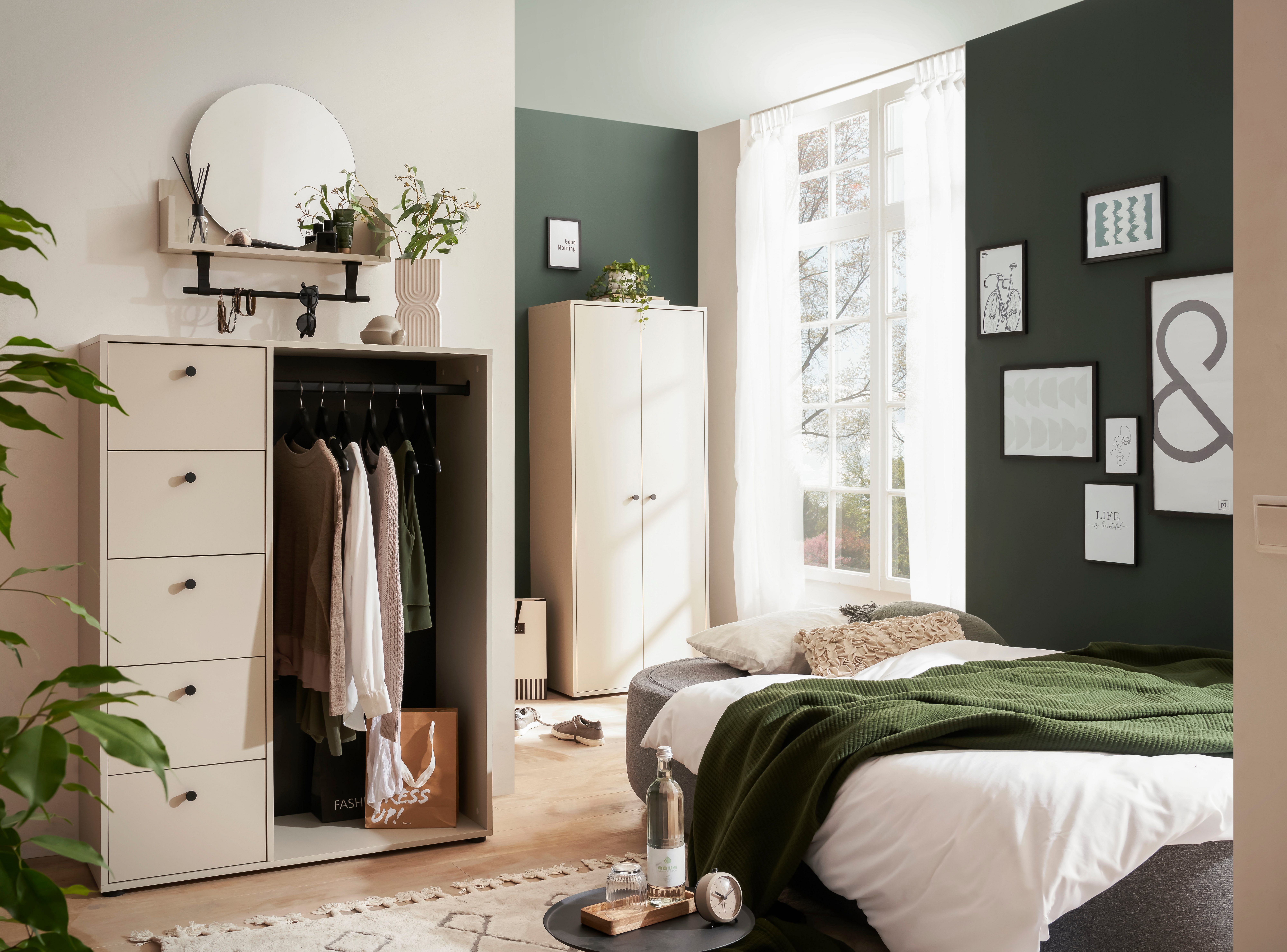 Schildmeyer Wandplank Lovund, breedte 59 cm Met kledingstang van kunststof en ronde spiegel