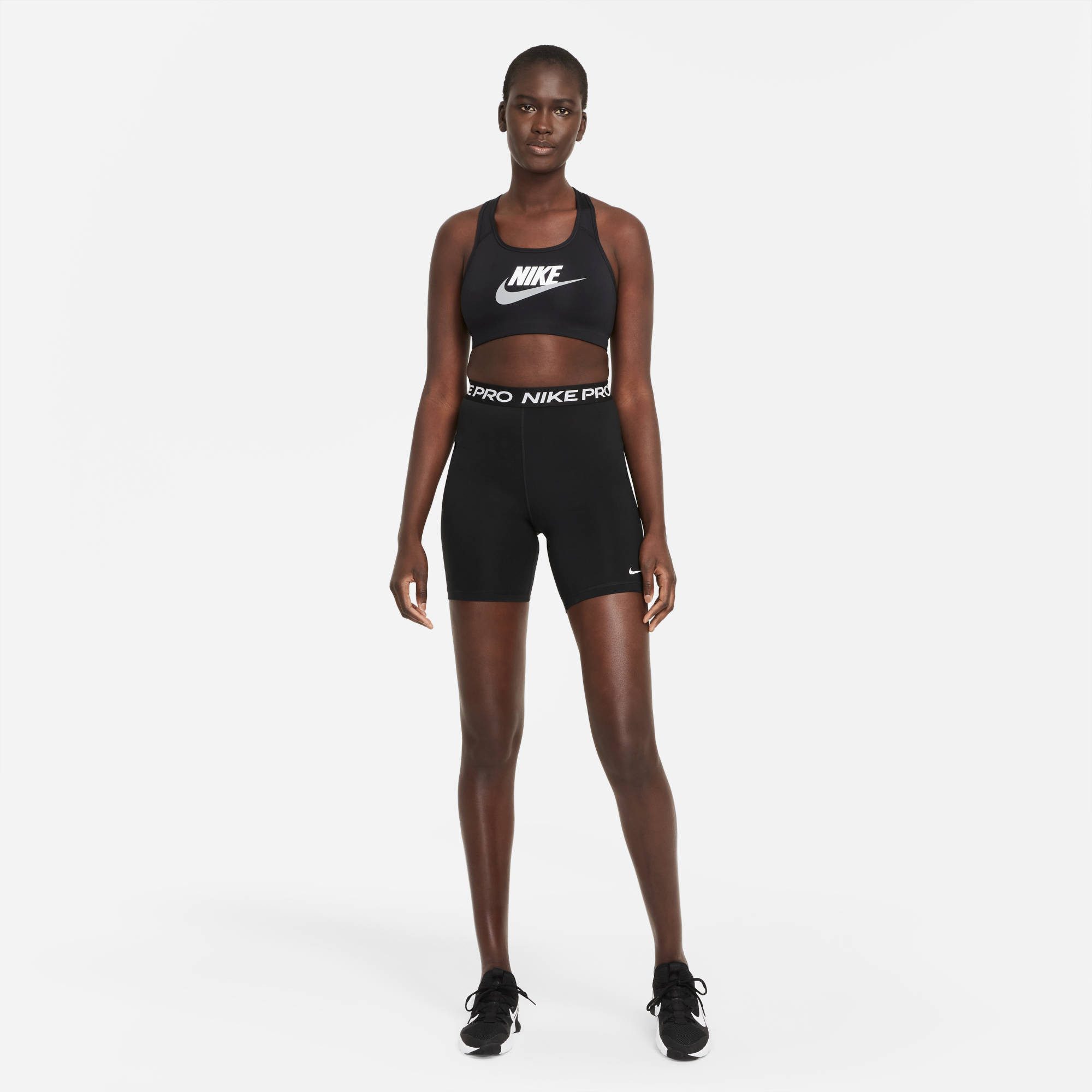 Nike Sport-bh Dri-FIT Swoosh Women's Medium-Support 1-Piece Pad Graphic Sports Bra