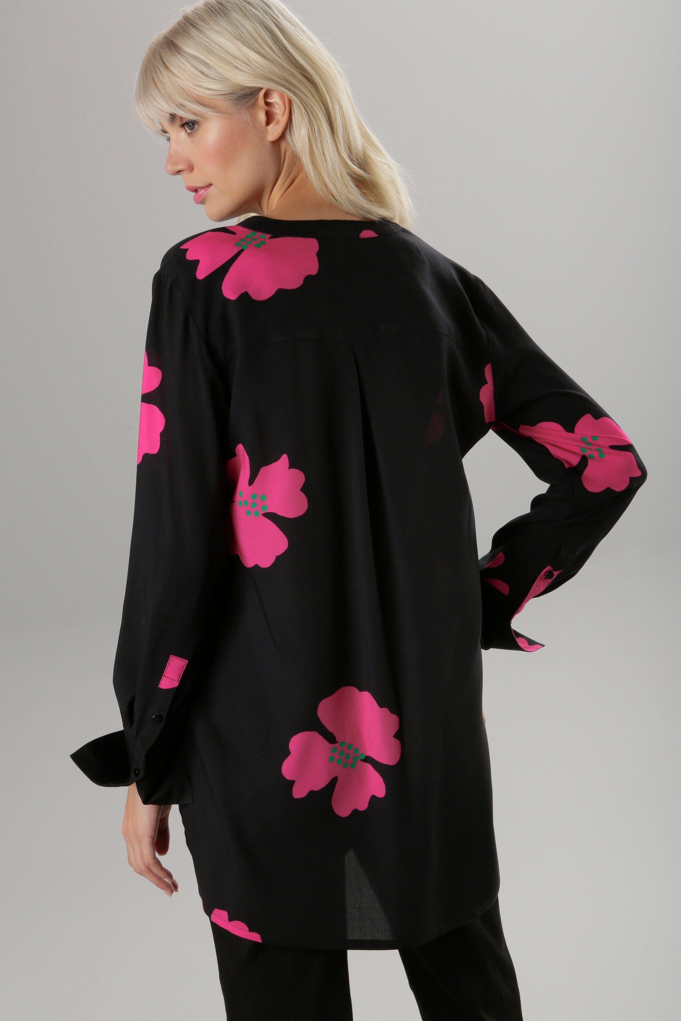 Aniston SELECTED Lange blouse met bloemenprint - elk stuk is uniek