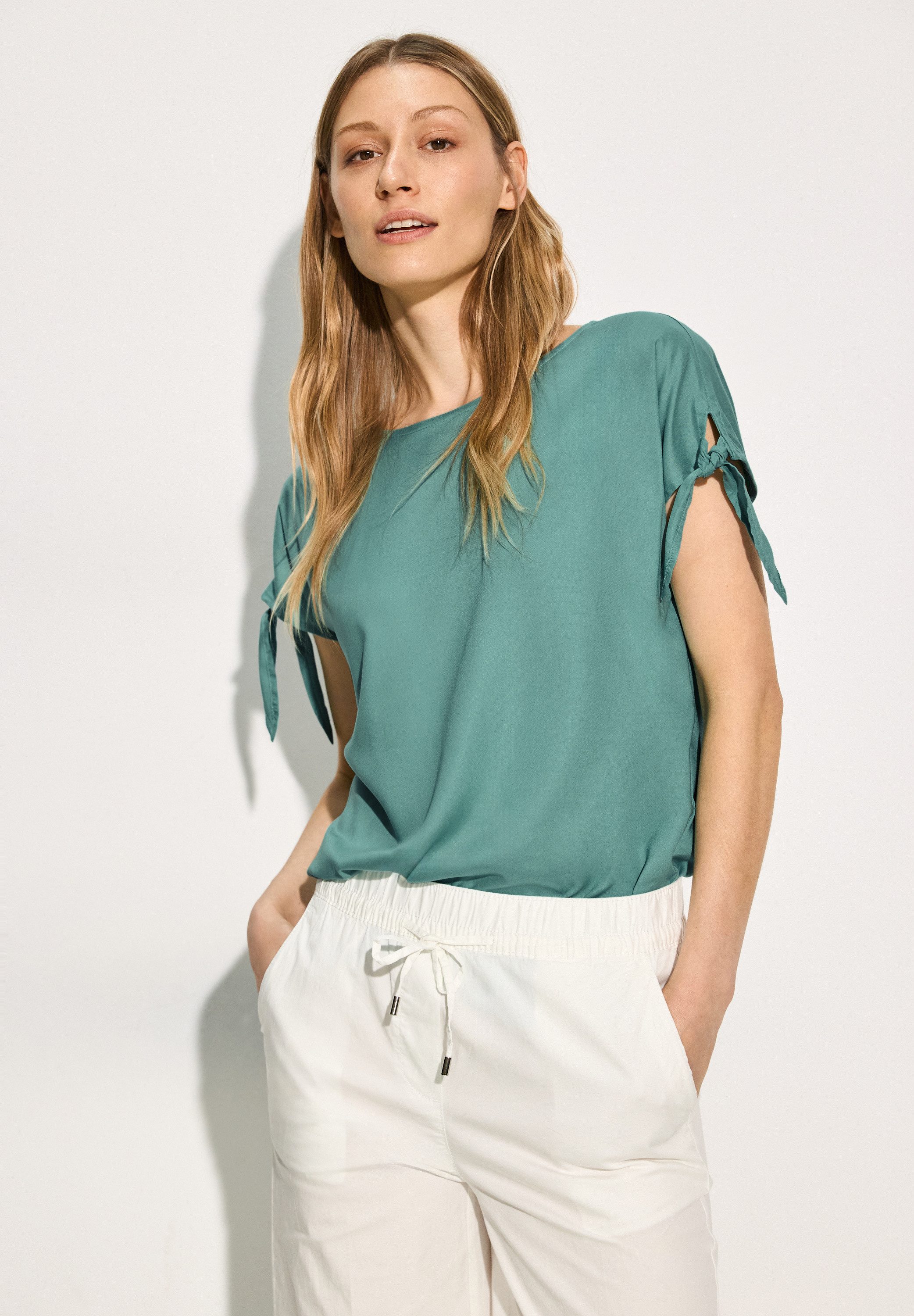 Cecil Shirtblouse met knoopdetail