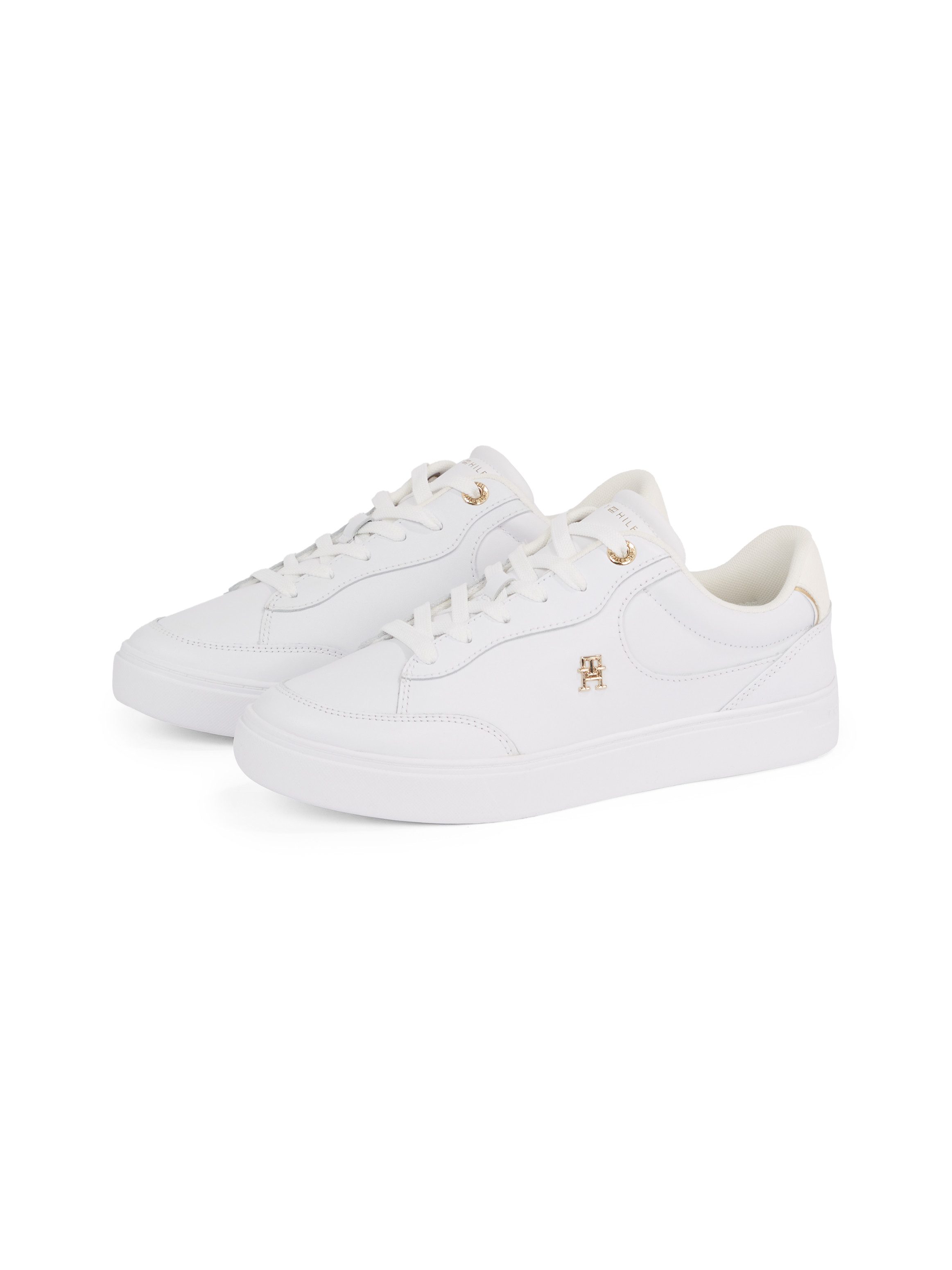 Tommy Hilfiger Plateausneakers ESSENTIAL CHIC COURT SNEAKER freizeitschoen, veterschoen, lage schoen...