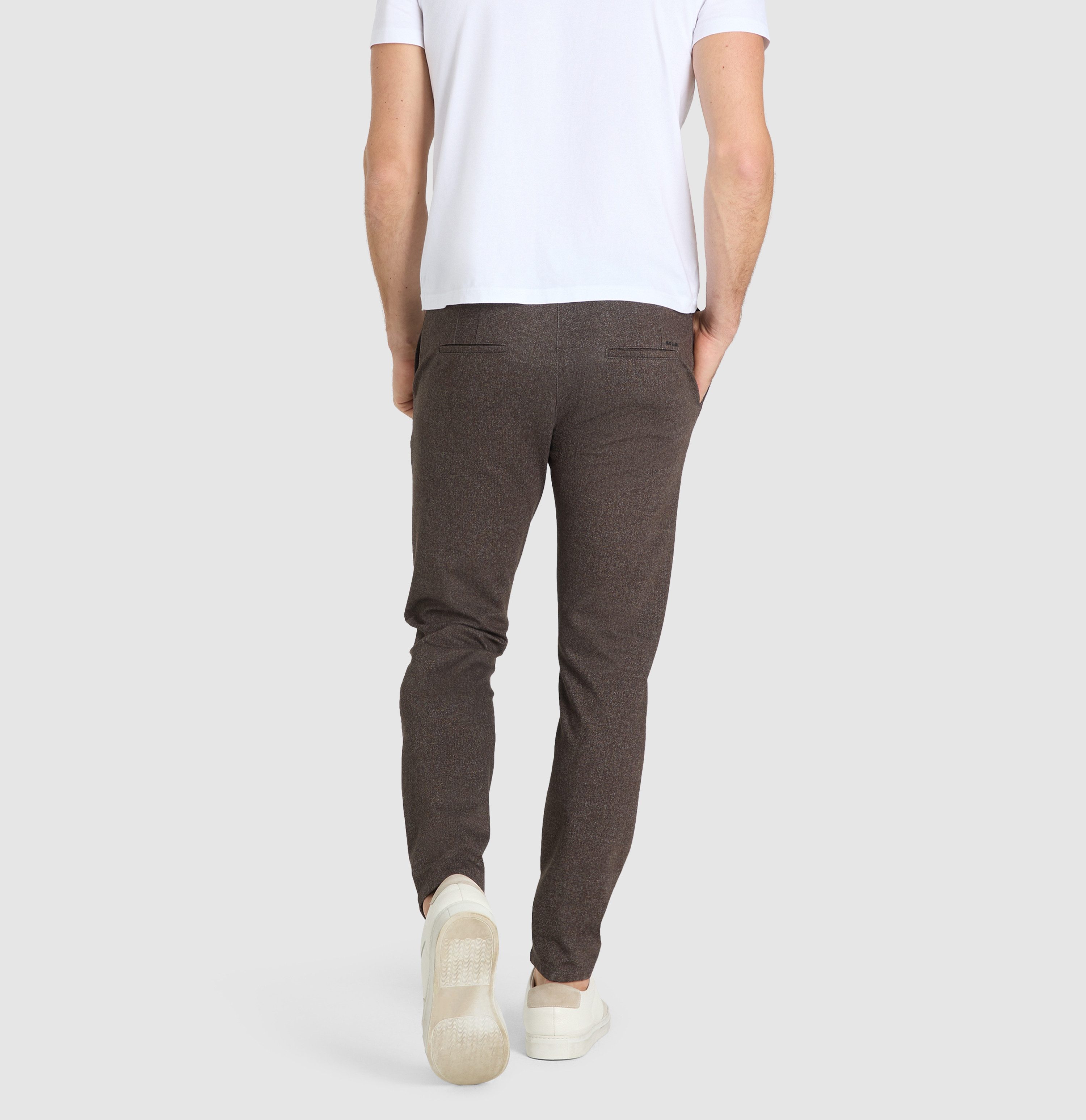 MAC Chino Griffin