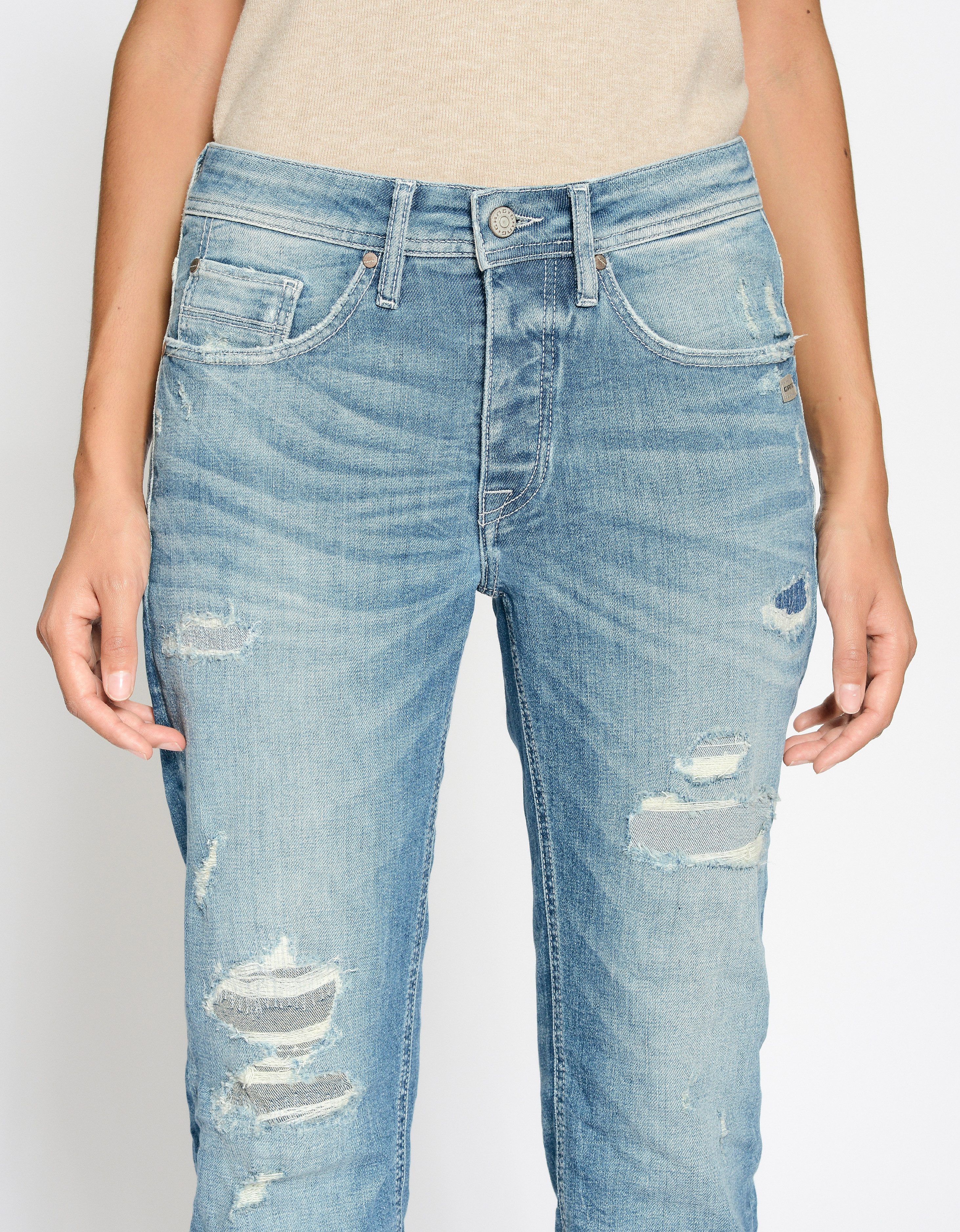 GANG Boyfriendjeans 94NICA CROPPED met rechte en verkorte broekspijpen