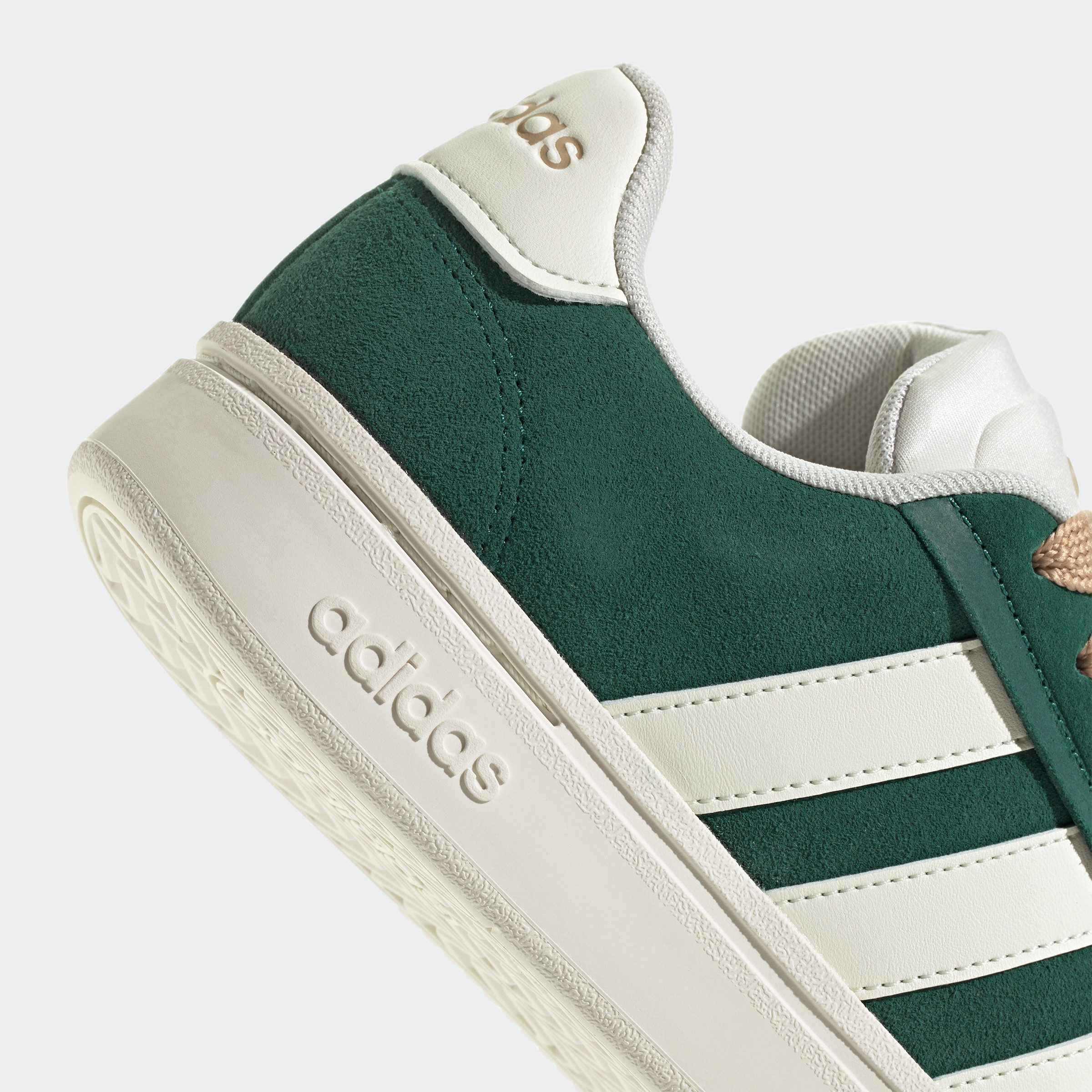 adidas Sportswear Sneakers GRAND COURT ALPHA Design geïnspireerd door de adidas Campus 00