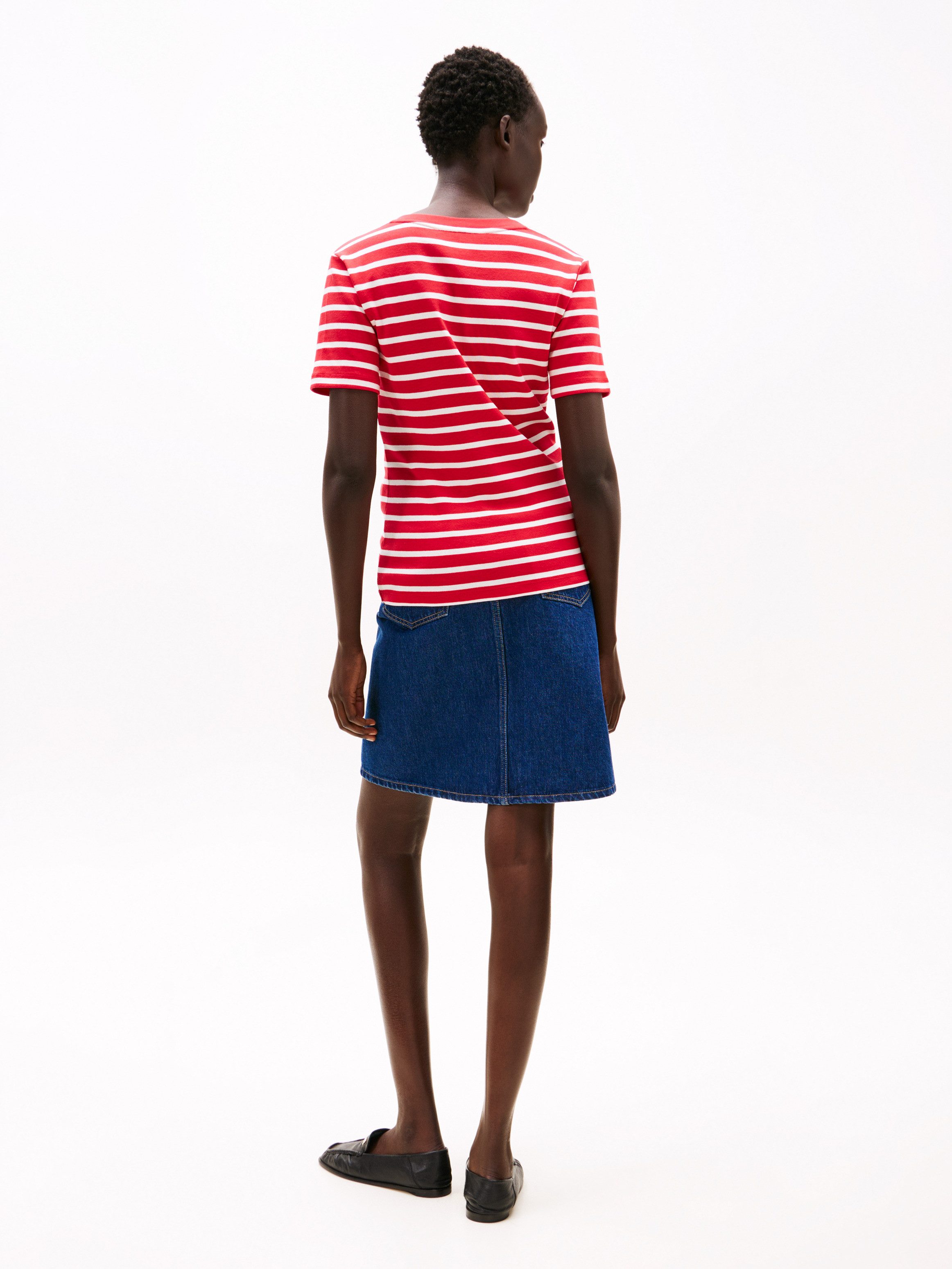 Tommy Hilfiger T-shirt SLIM CODY V-NK SS met geborduurd logo