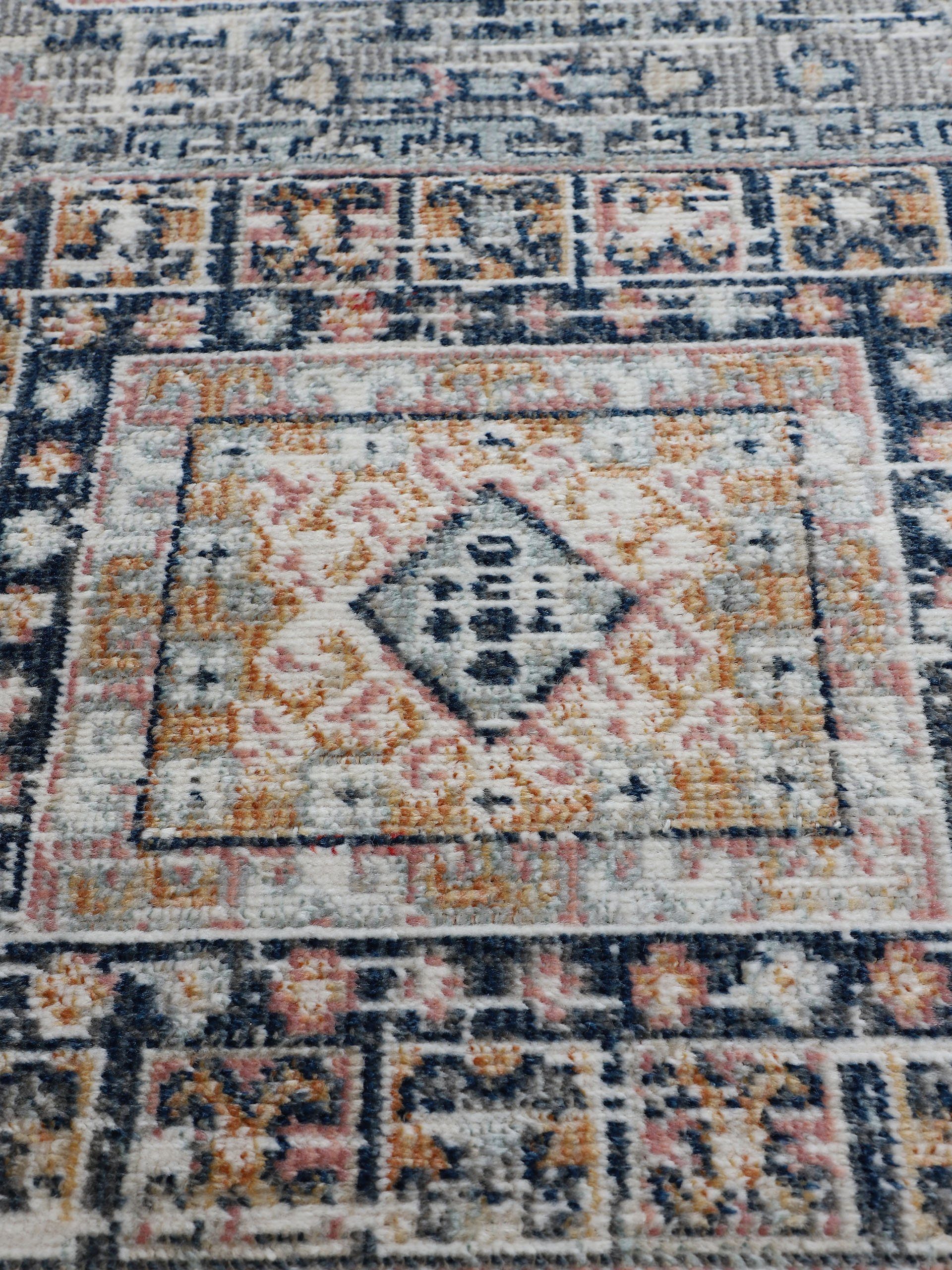 carpetfine Vloerkleed Omen_3 Oriënt vintage-look