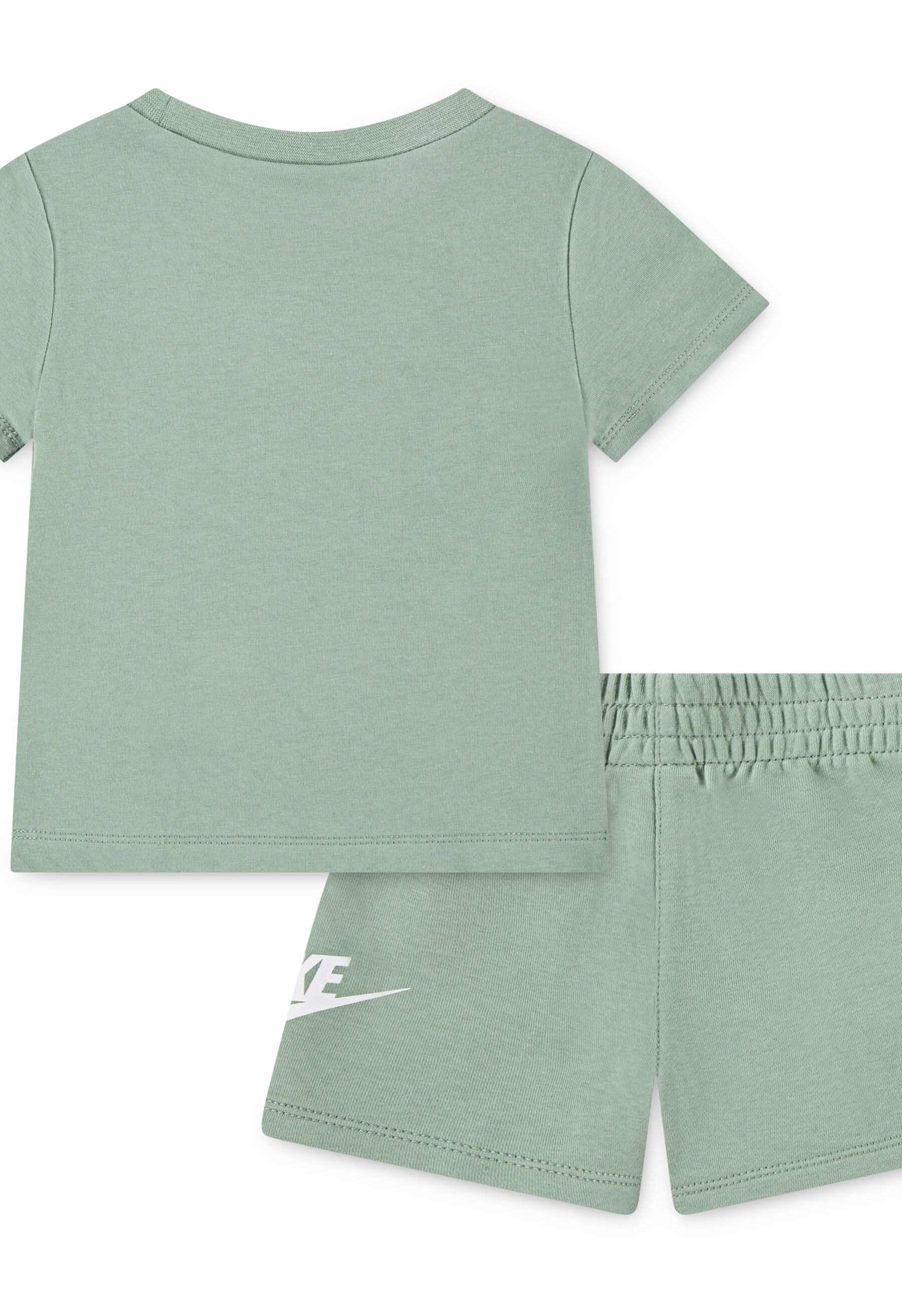 Nike Sportswear T-shirt short NKN CLUB TEE AND SHORT SET (2-delig)