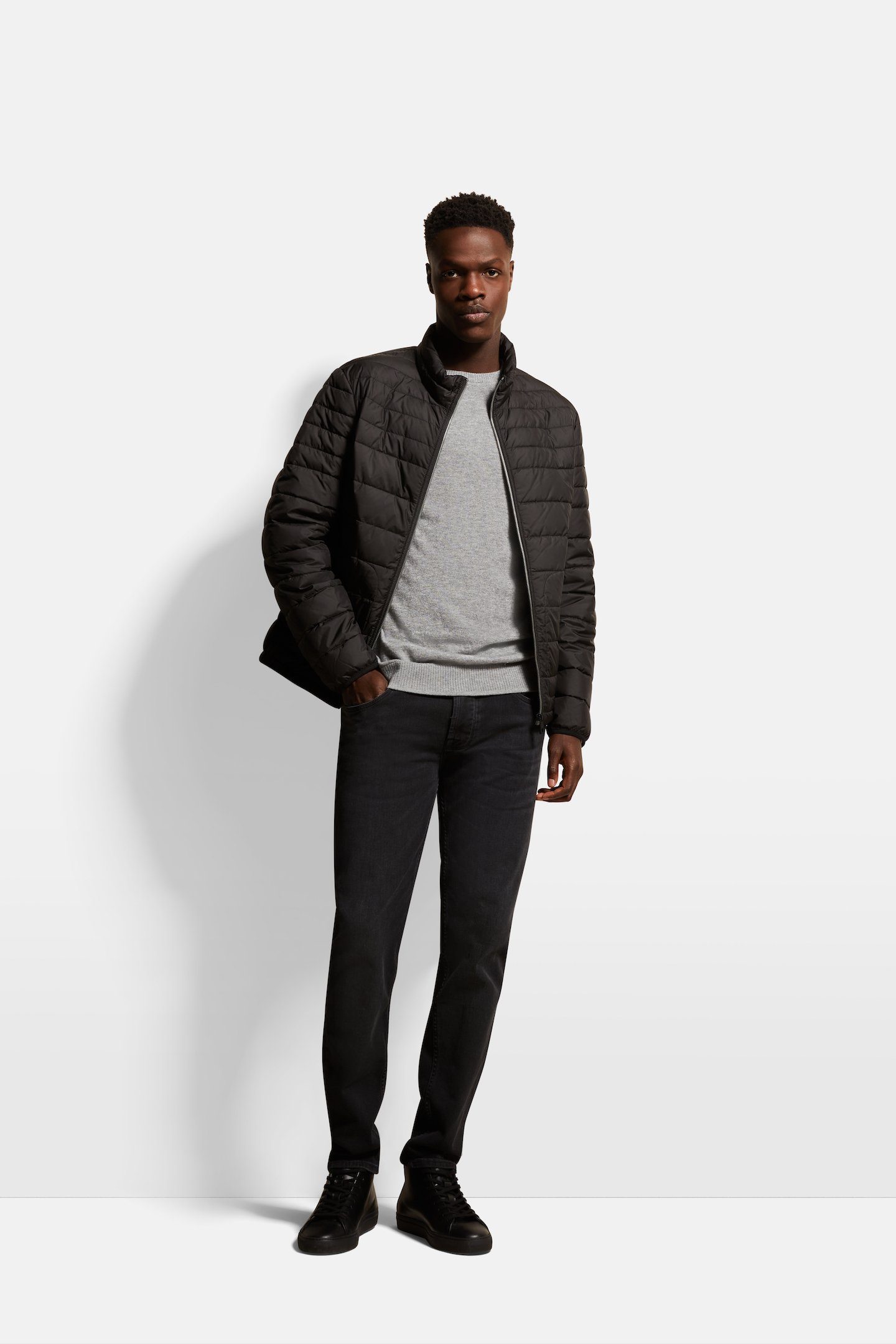 Bugatti Blouson met bijzondere lichtheid