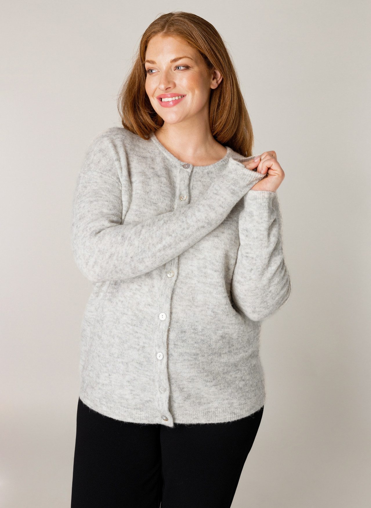 Base Level Curvy Cardigan Yulia