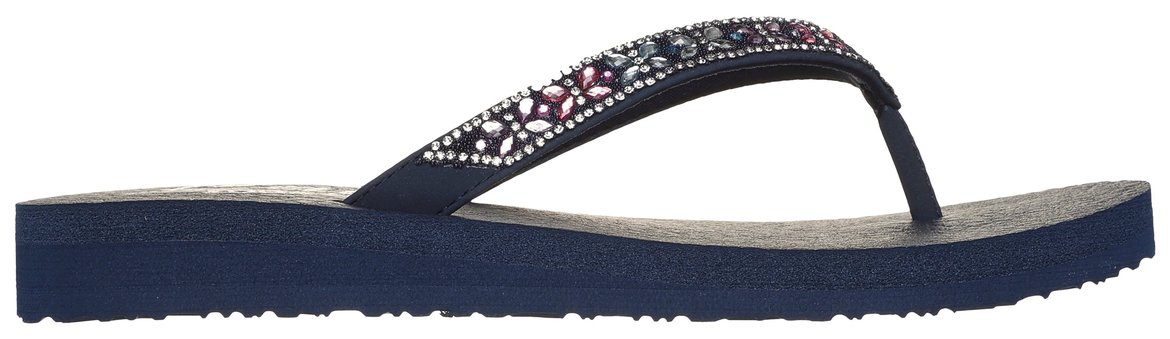 Skechers Teenslippers MEDITATION-BUTTERFLY GARDEN , zomerschoen, slippers, poolslides met fonkelende glittersteentjes