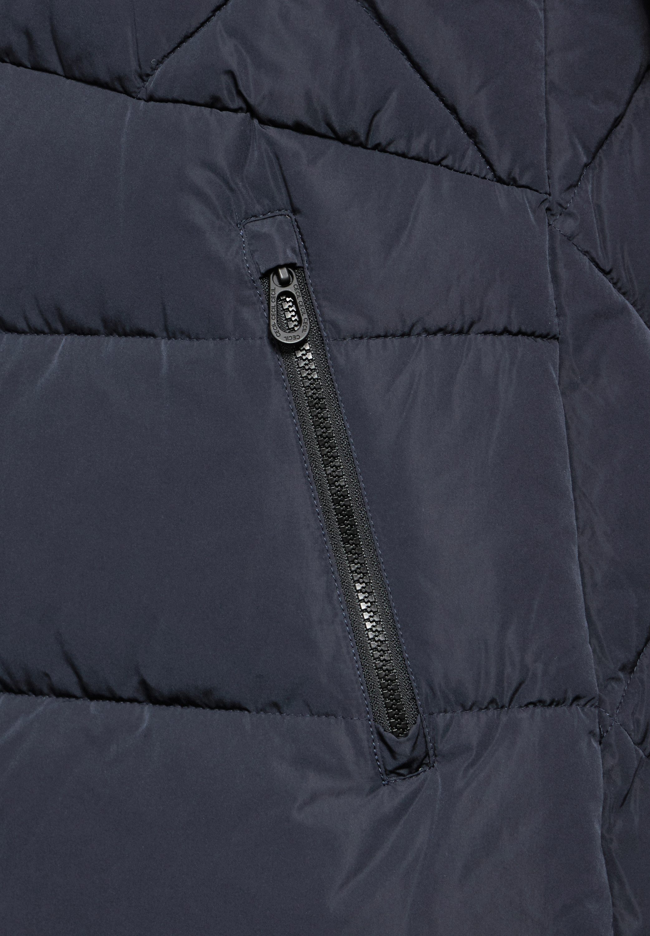 Cecil Bodywarmer met opstaande kraag