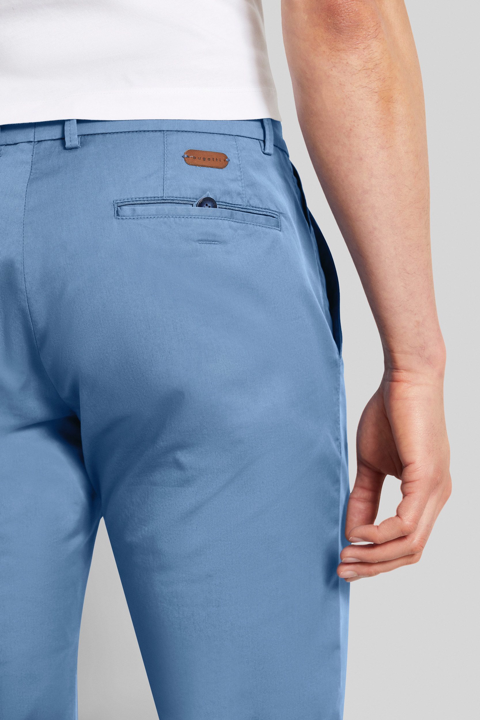 Bugatti Chino met aandeel elastaan