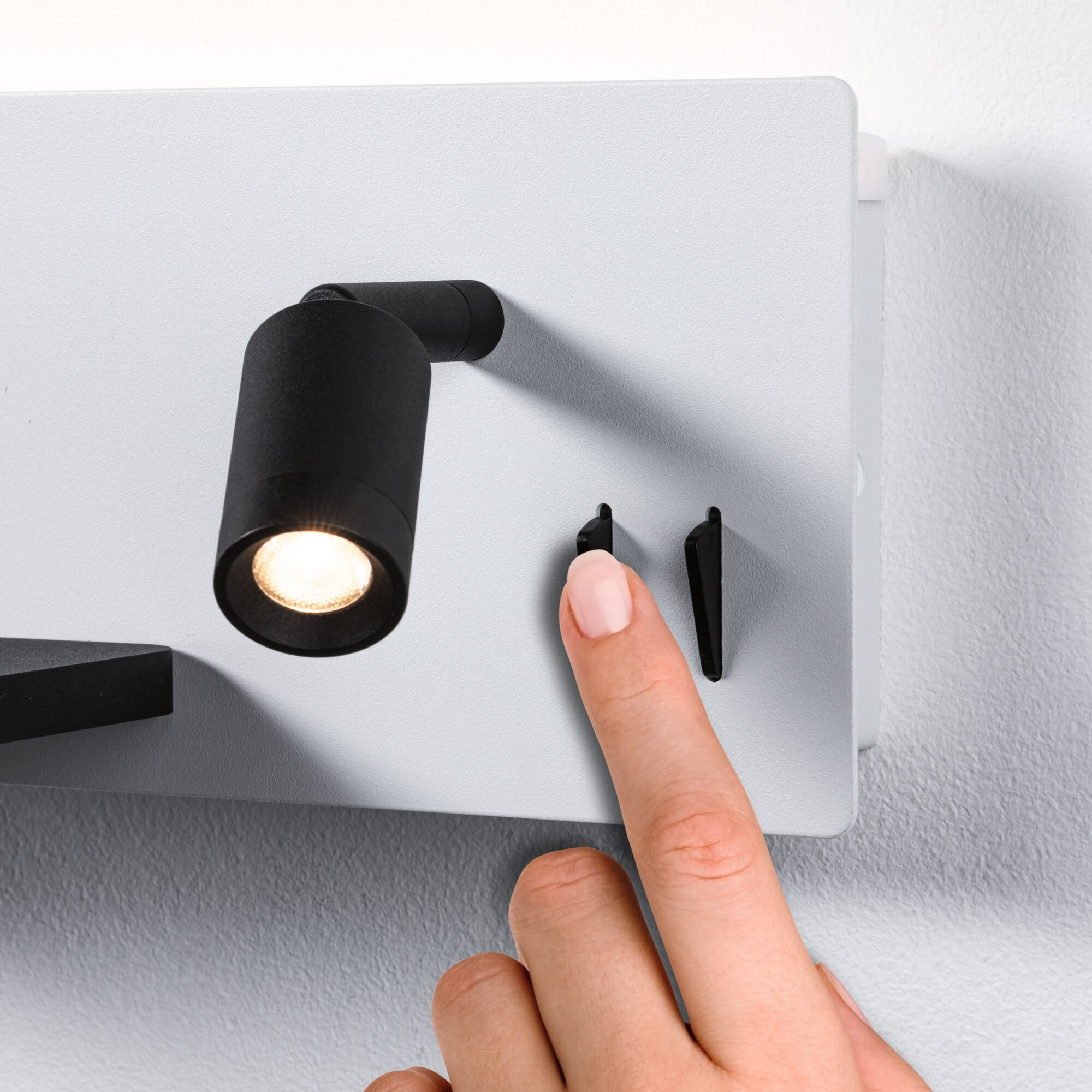 Paulmann Led-wandlamp Serra 2700K 650lm / 200lm 230V 5,5 / 1x2,6W (1 stuk)