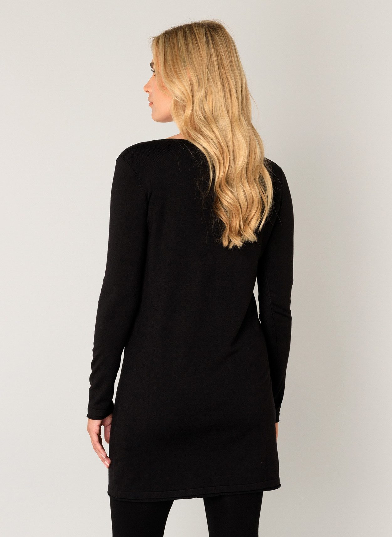 Base Level Lange trui BAS-YOLA-LONG-PULLOVER