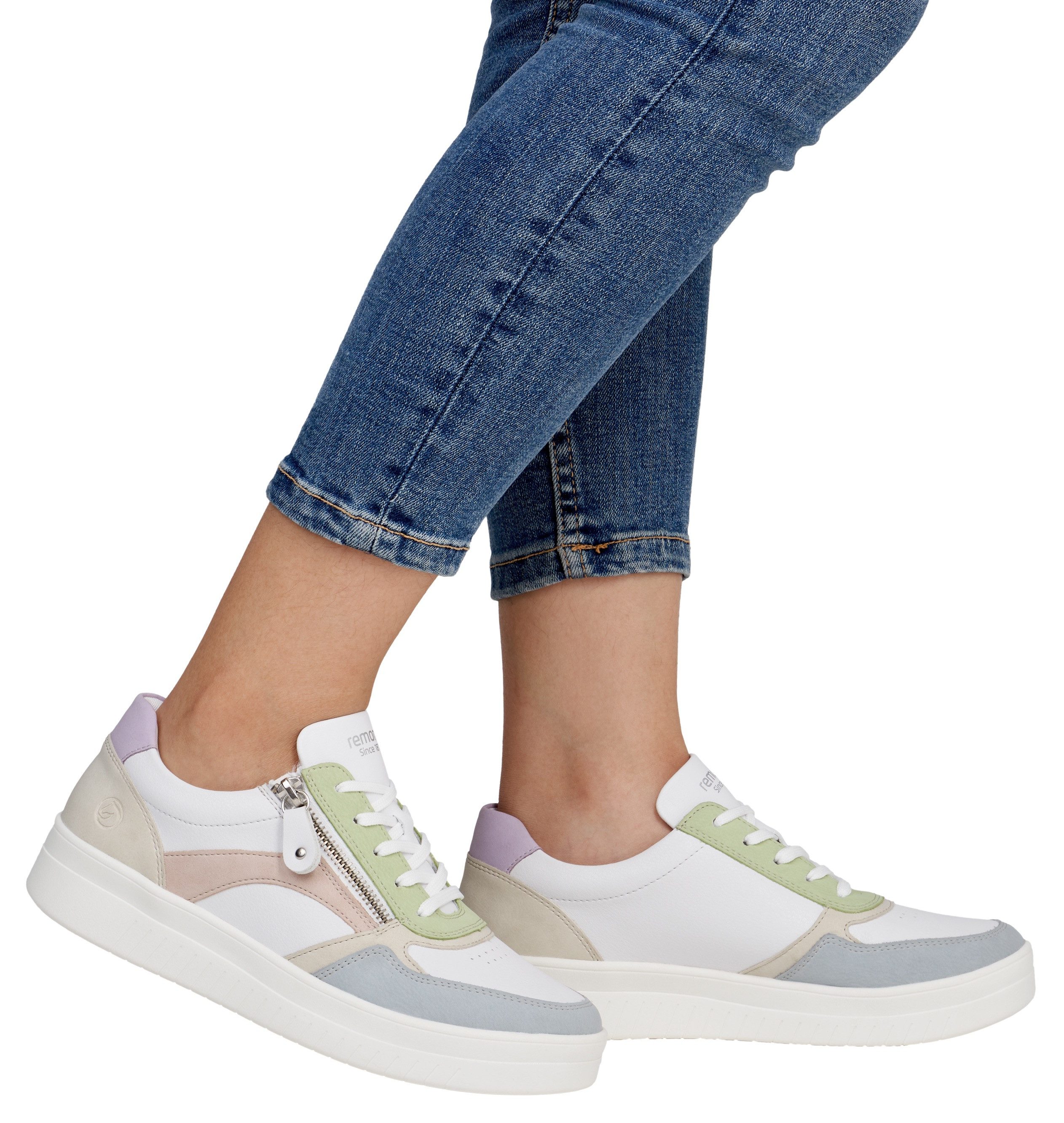 Remonte Plateausneakers , vrijetijdsschoen, lage schoen, veterschoen in smalle vorm
