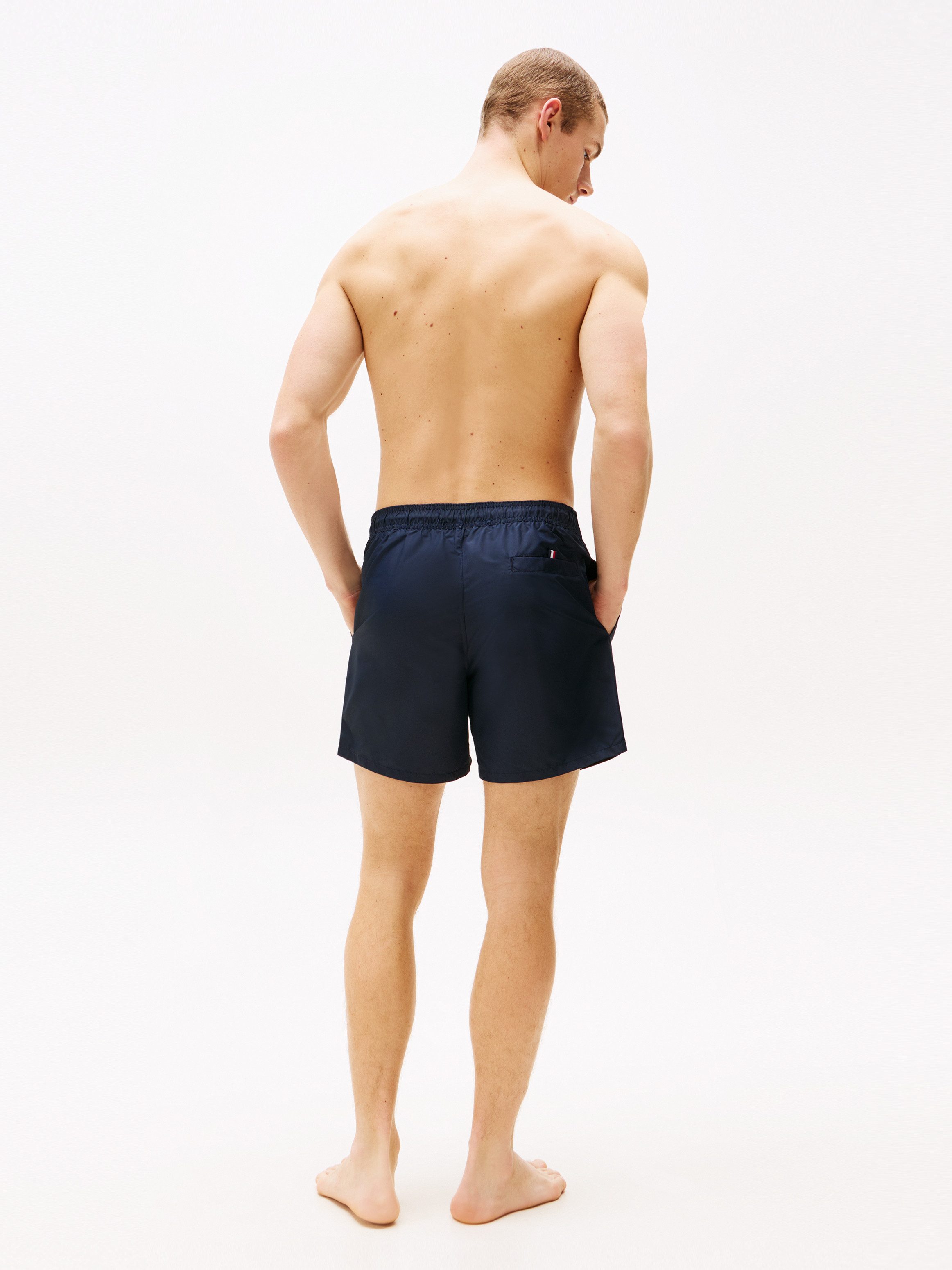 Tommy Hilfiger Swimwear Zwemshort MEDIUM DRAWSTRING met logoborduring op de heup