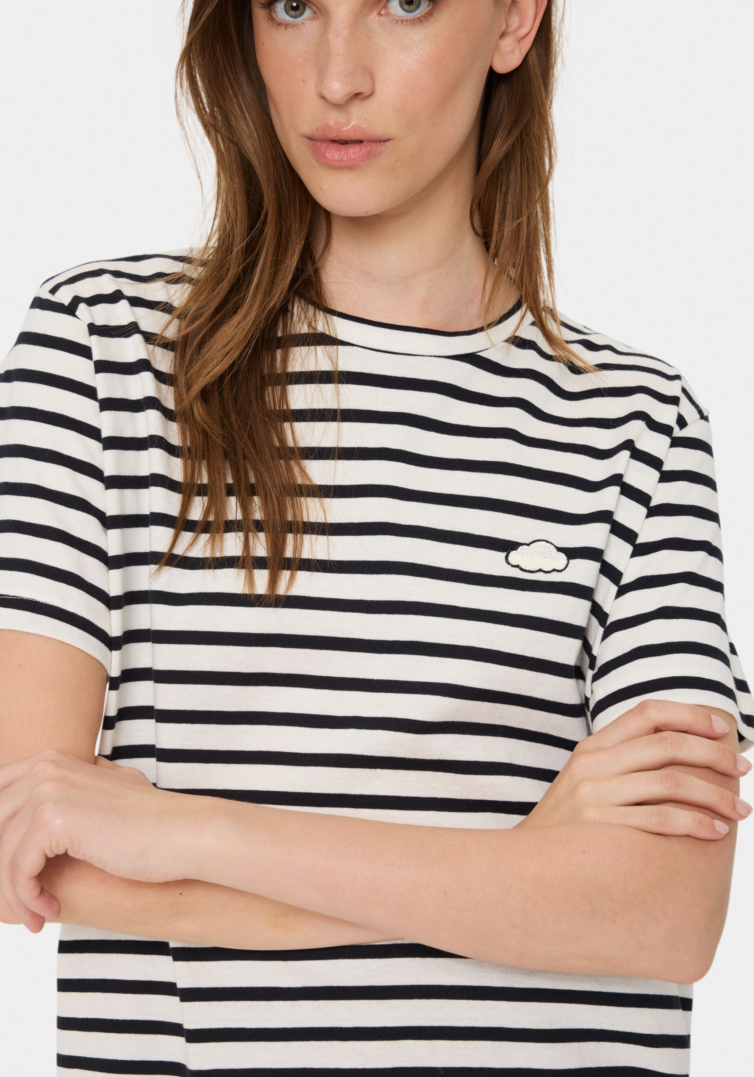Saint Tropez T-shirt GanikaSZ T-shirt met klein borduursel