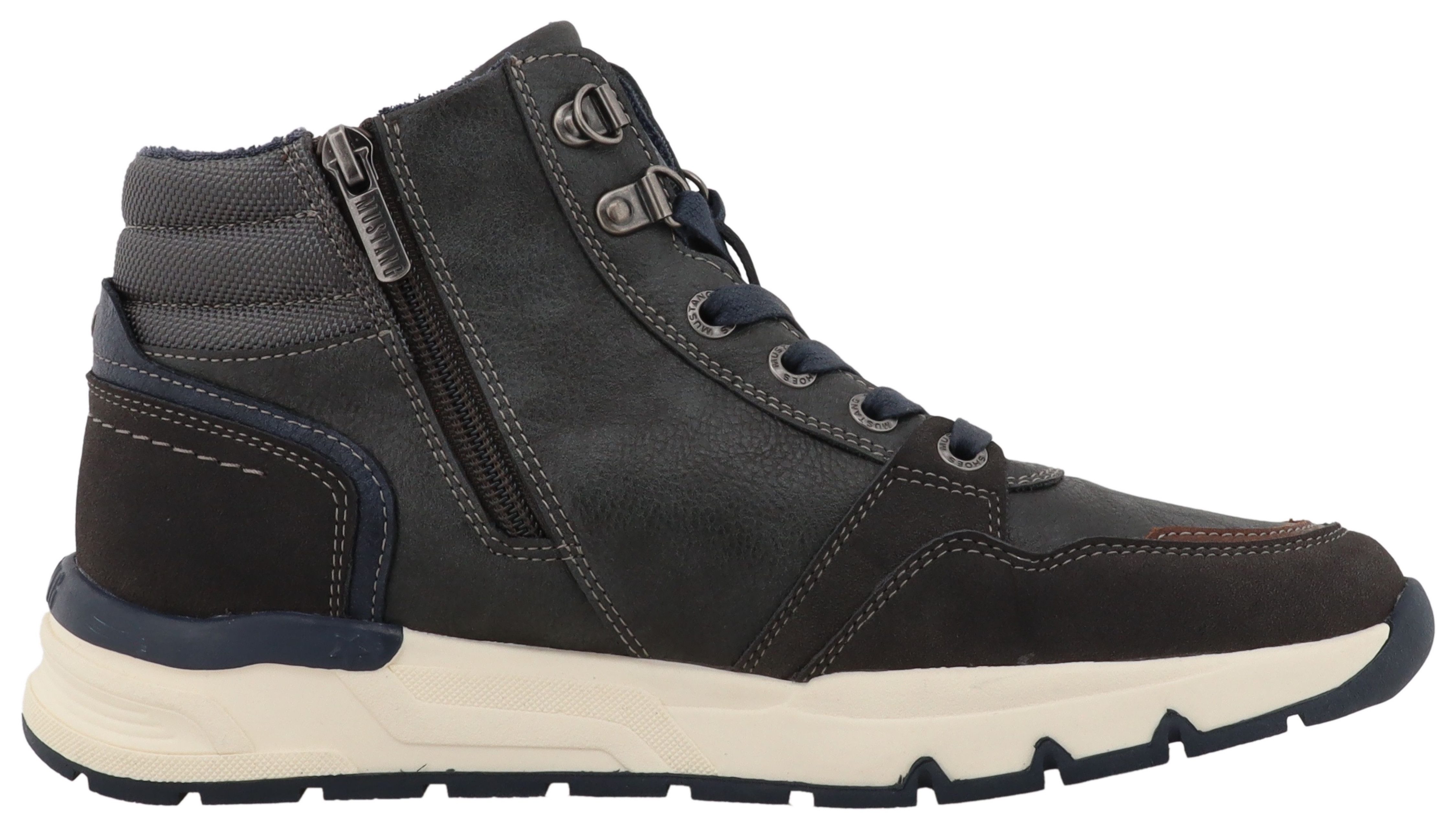 Mustang Shoes Sneakers Mart