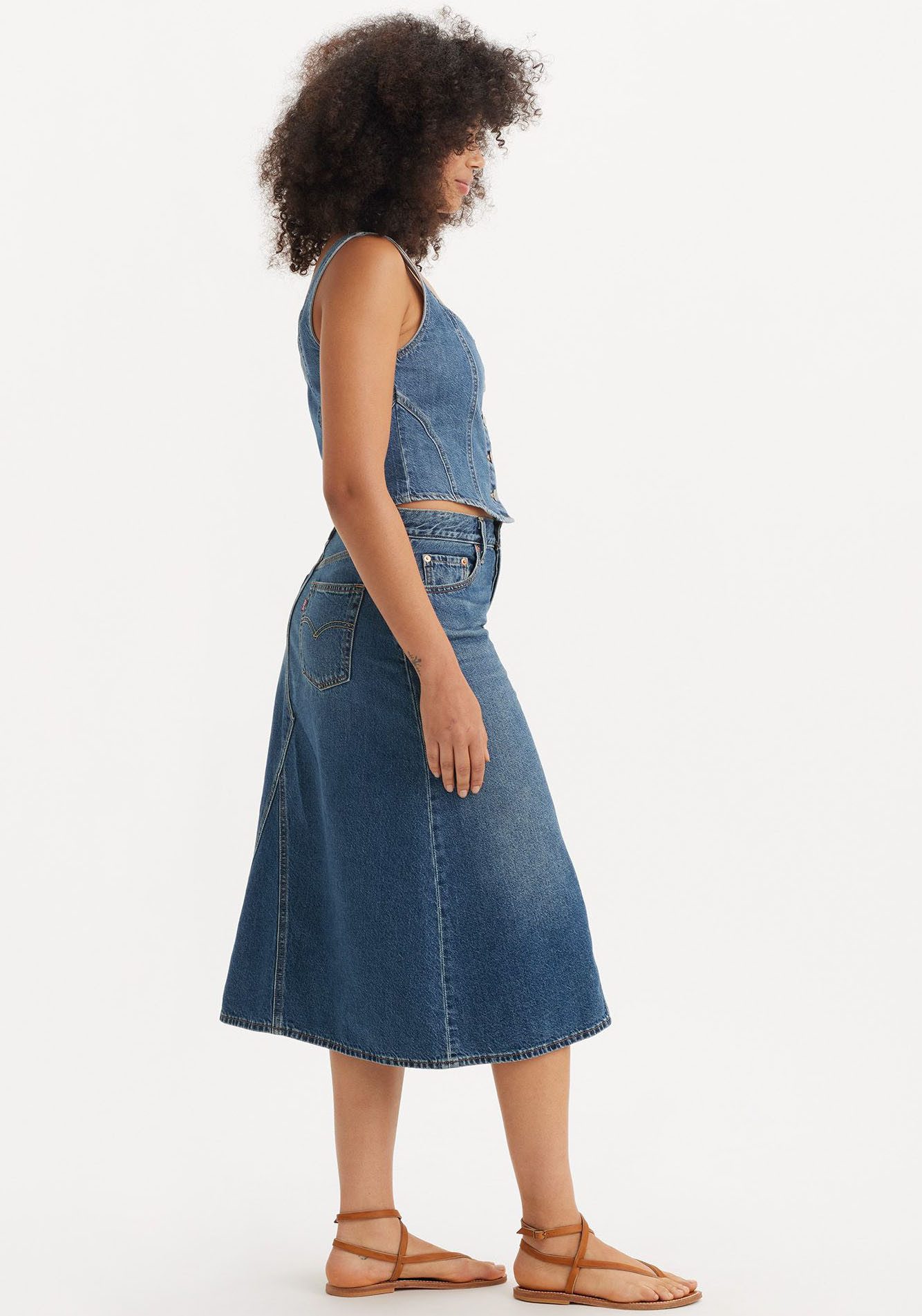 Levi's® Jeans rok HR A LINE DECON SKIRT in trendy midi-lengte met rafelige rand