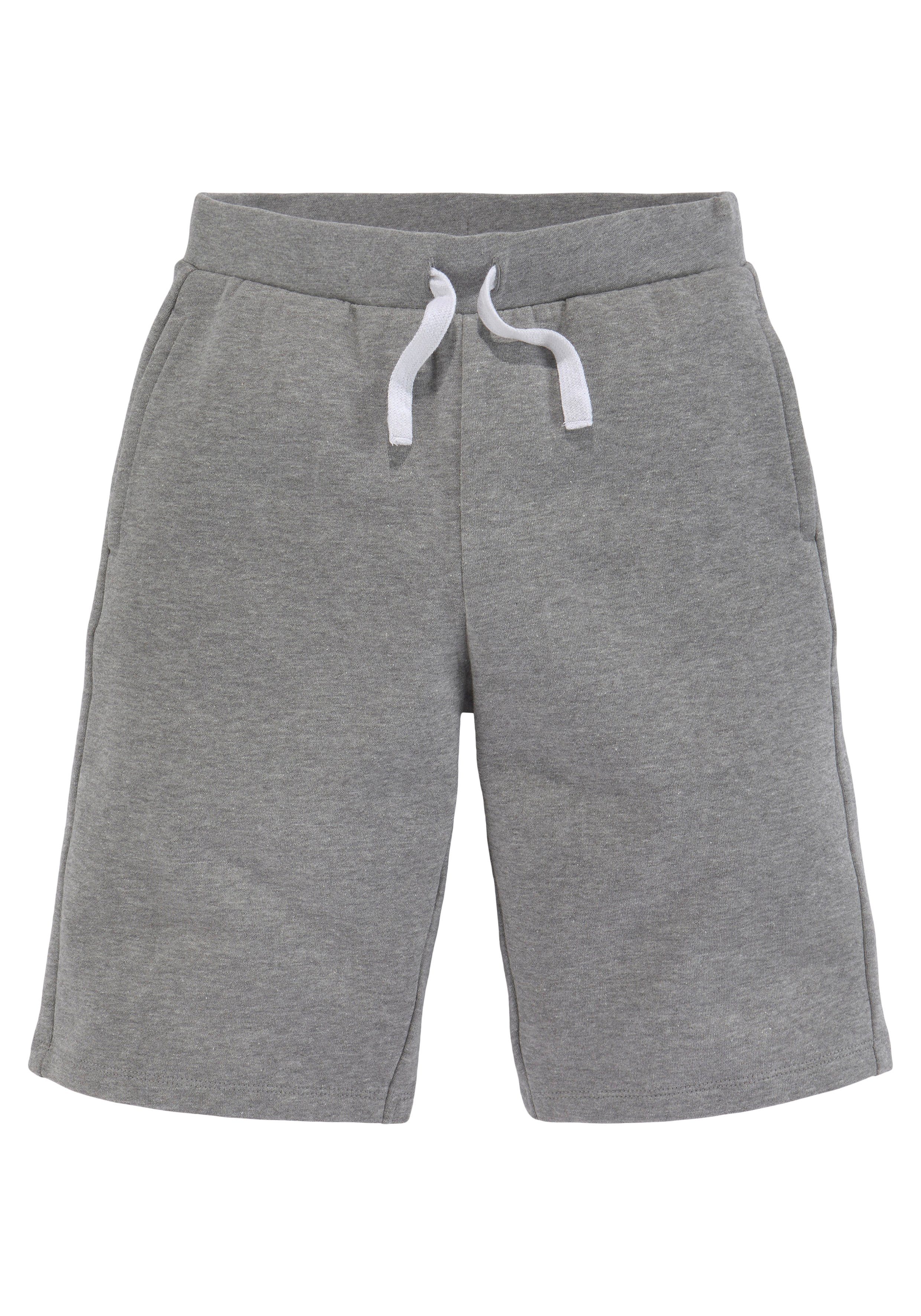 KIDSWORLD T-shirt short 2-delig set T-shirt + sweat shorts (set, 2-delig, 2)