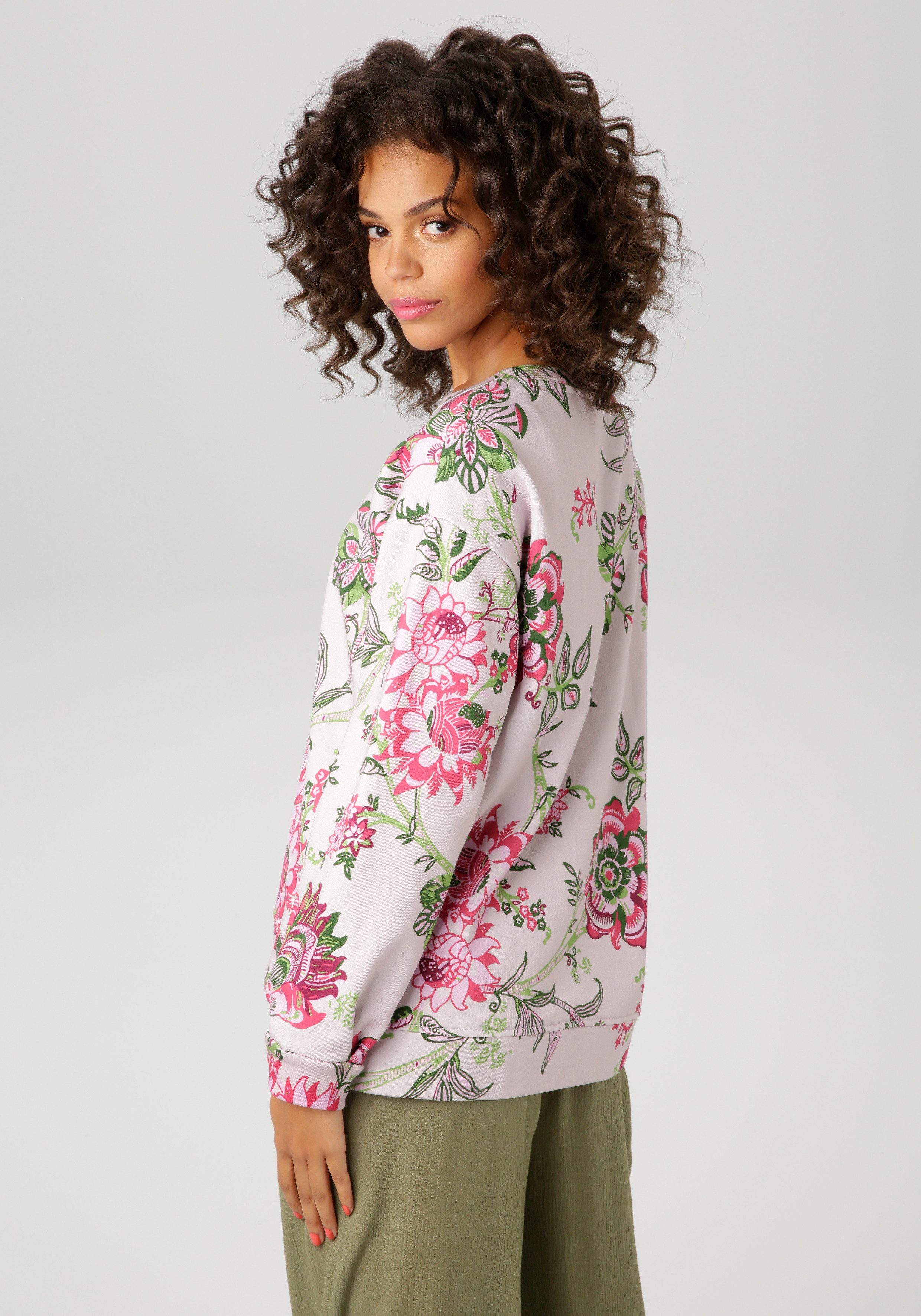 Aniston CASUAL Sweatshirt in extravagante bloemenprint met folieprint - nieuwe collectie