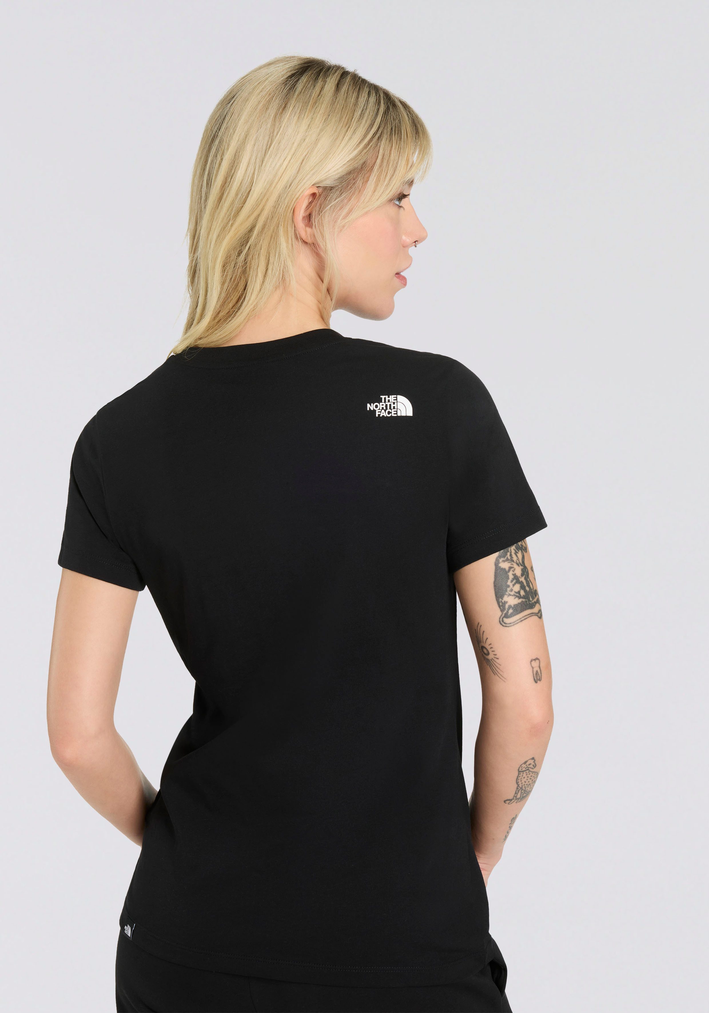 The North Face T-shirt W S/S SIMPLE DOME SLIM TEE (1-delig)