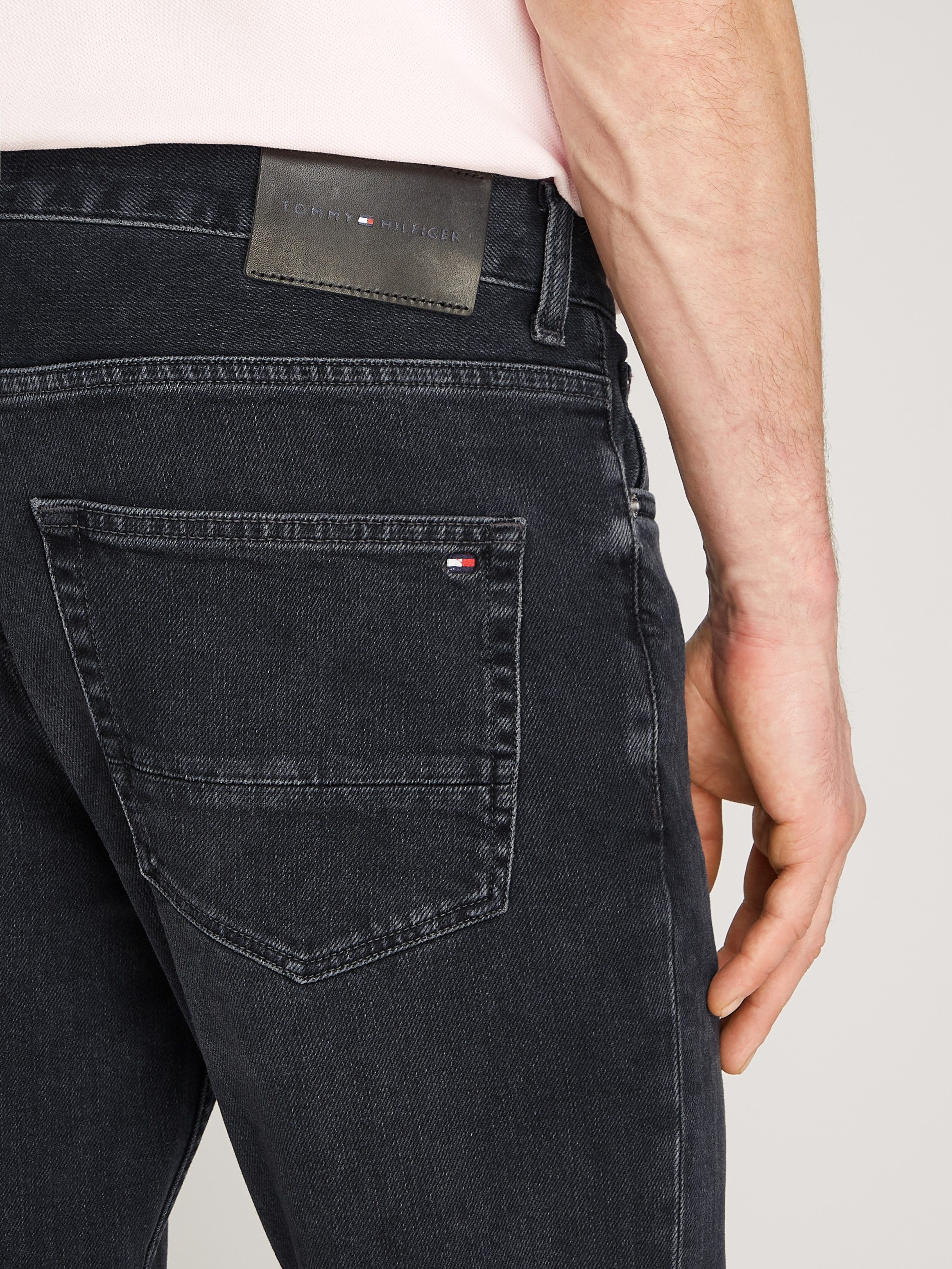 Tommy Hilfiger Straight jeans STRAIGHT DENTON STR CLARK BLACK