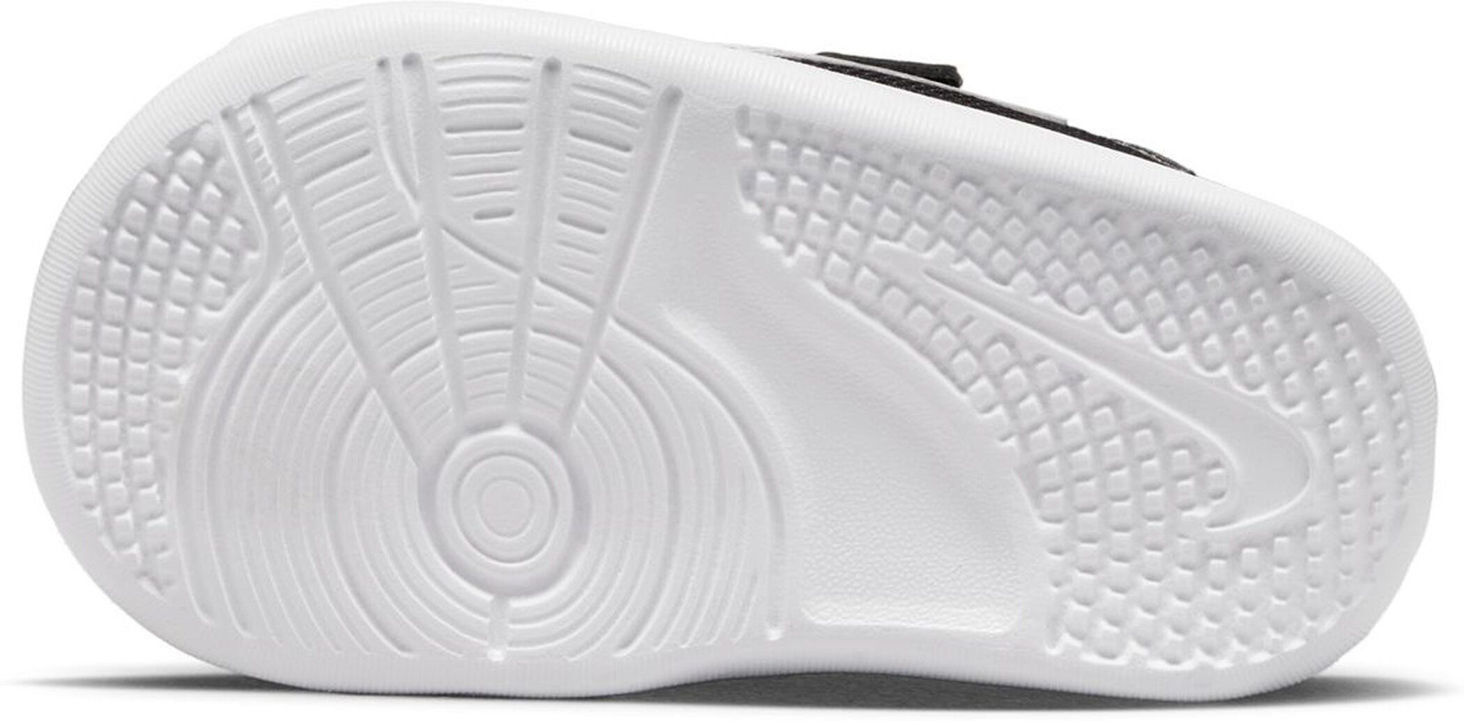 Nike Zaalschoenen Omni Multi-Court (TD)