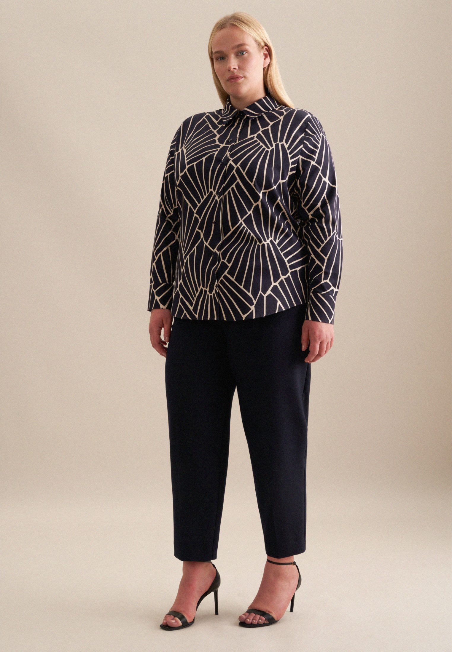 seidensticker Overhemdblouse Zwarte roos Lange mouwen kraag print