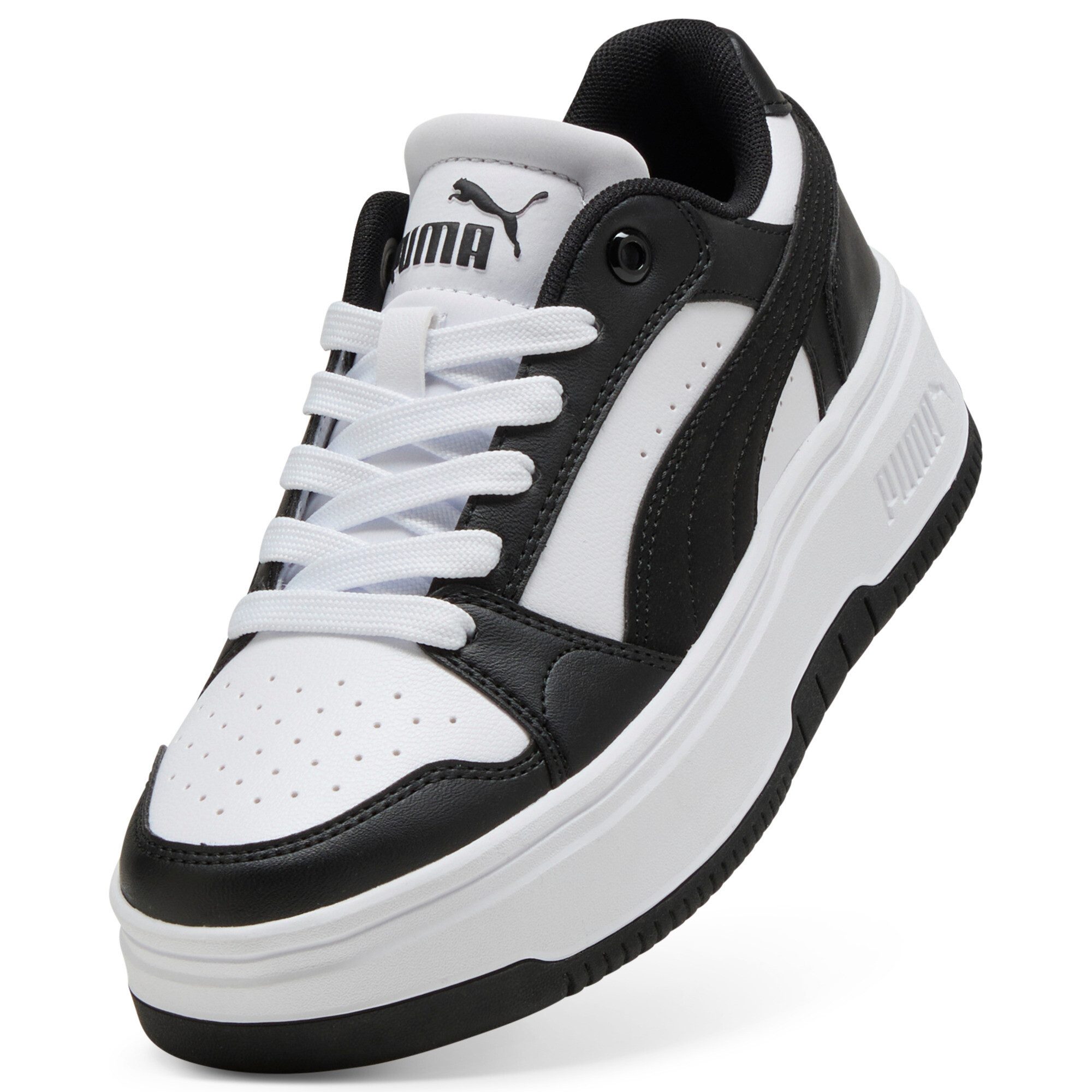 PUMA Sneakers
