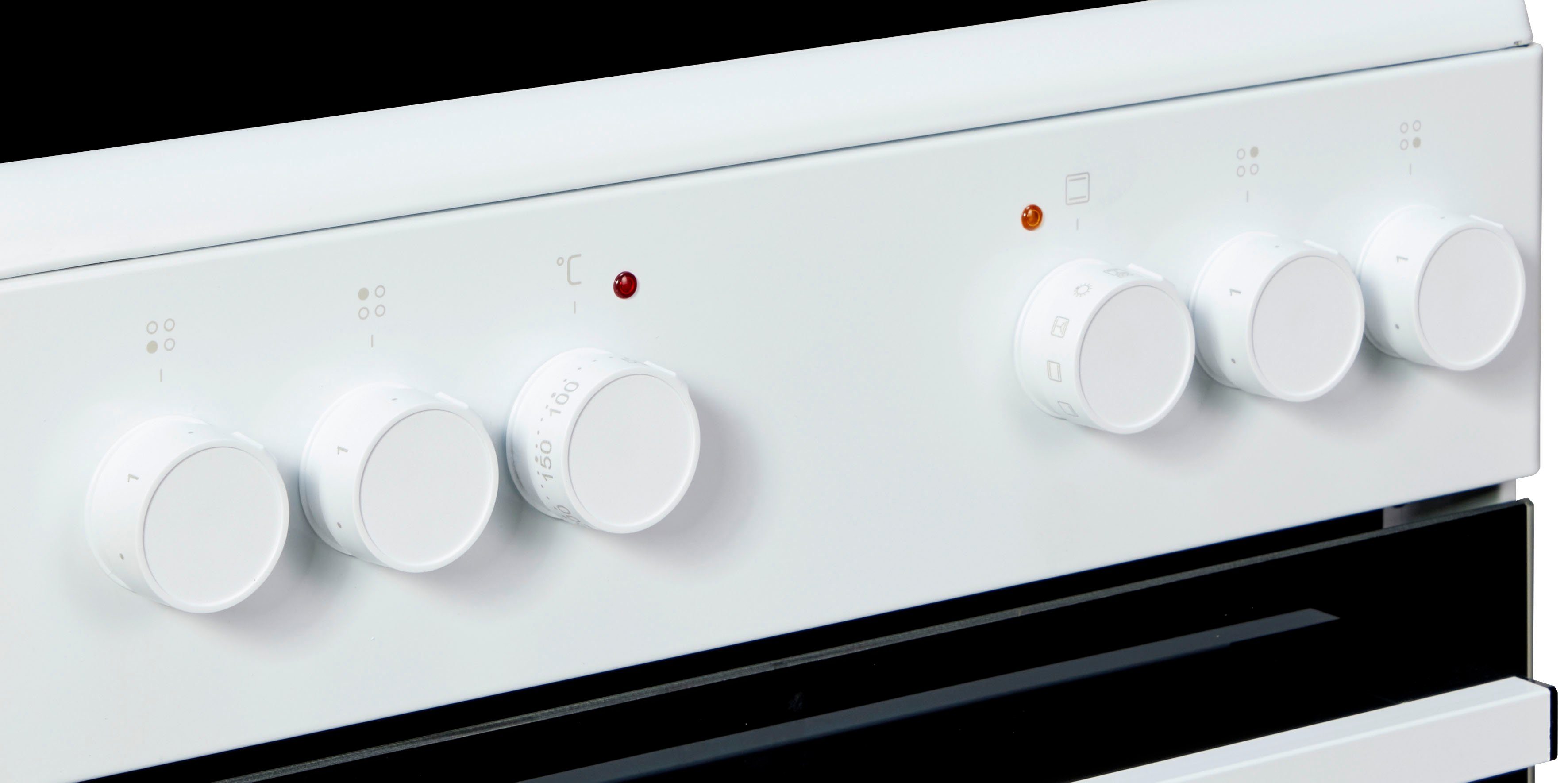 Amica Vrijstaand elektrisch fornuis SHC 903 021 W