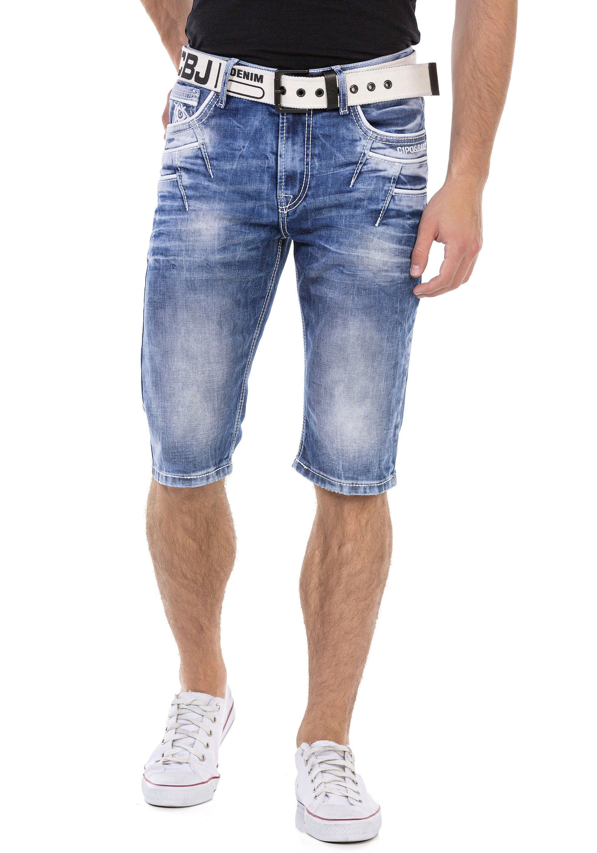 Cipo & Baxx Bermuda in denim en met markante zakken