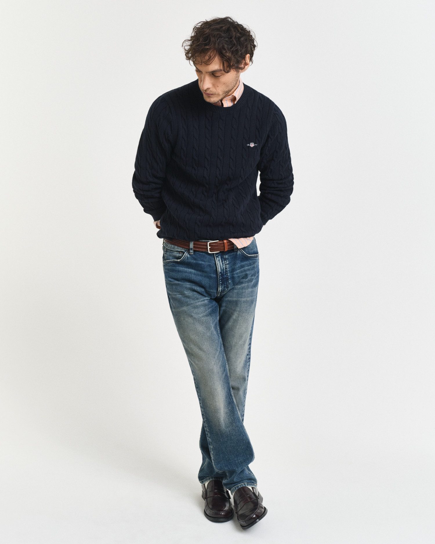 Gant Gebreide trui COTTON CABLE C-NECK met wapen-logo borduurwerk op de borst