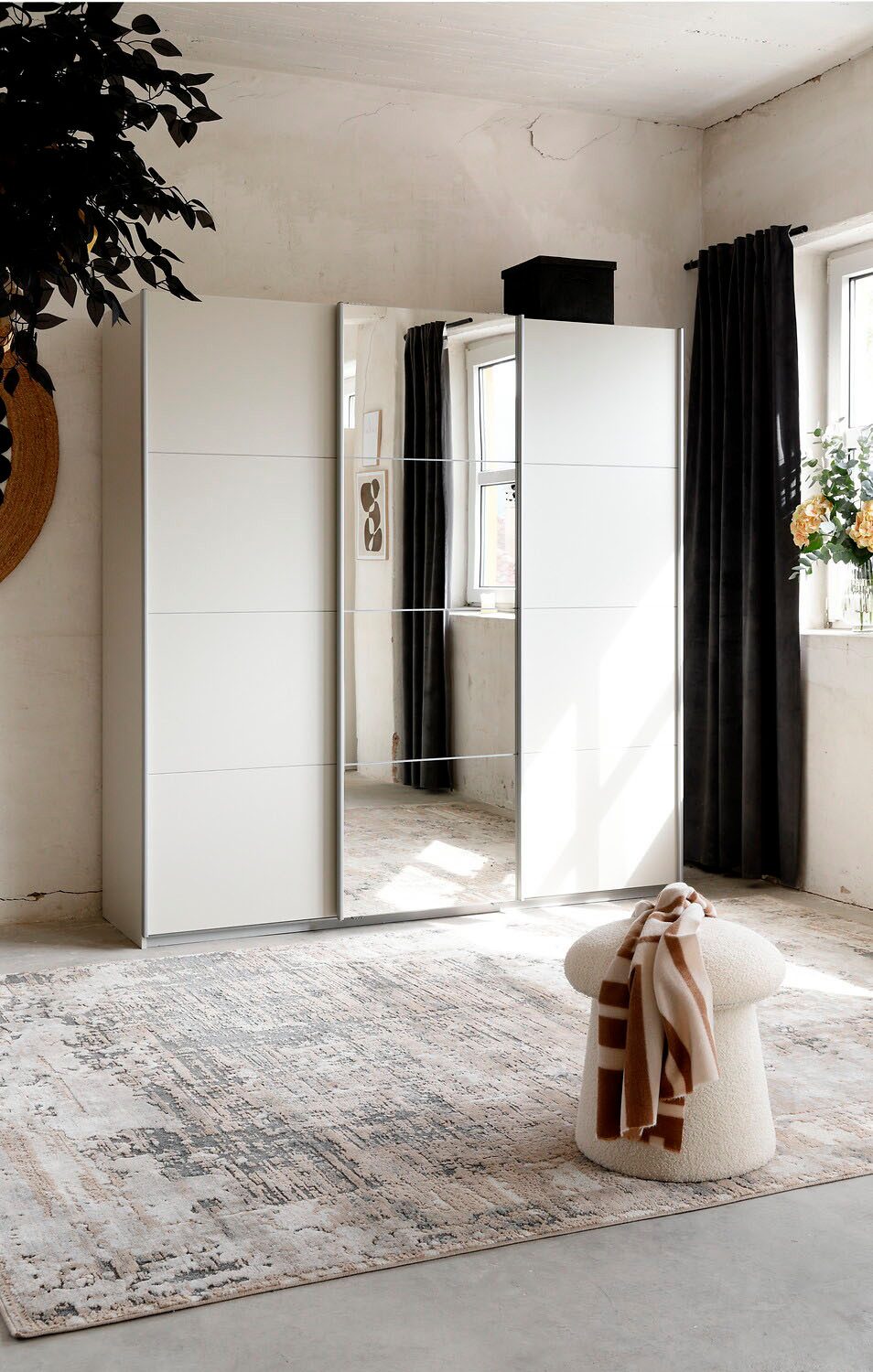 rauch Schuifdeurkast Kledingkast kast OTTO´S CHOICE garderobe AGORDO Top interieur, in 4 breedtes en 2 hoogtes MADE IN GERMANY
