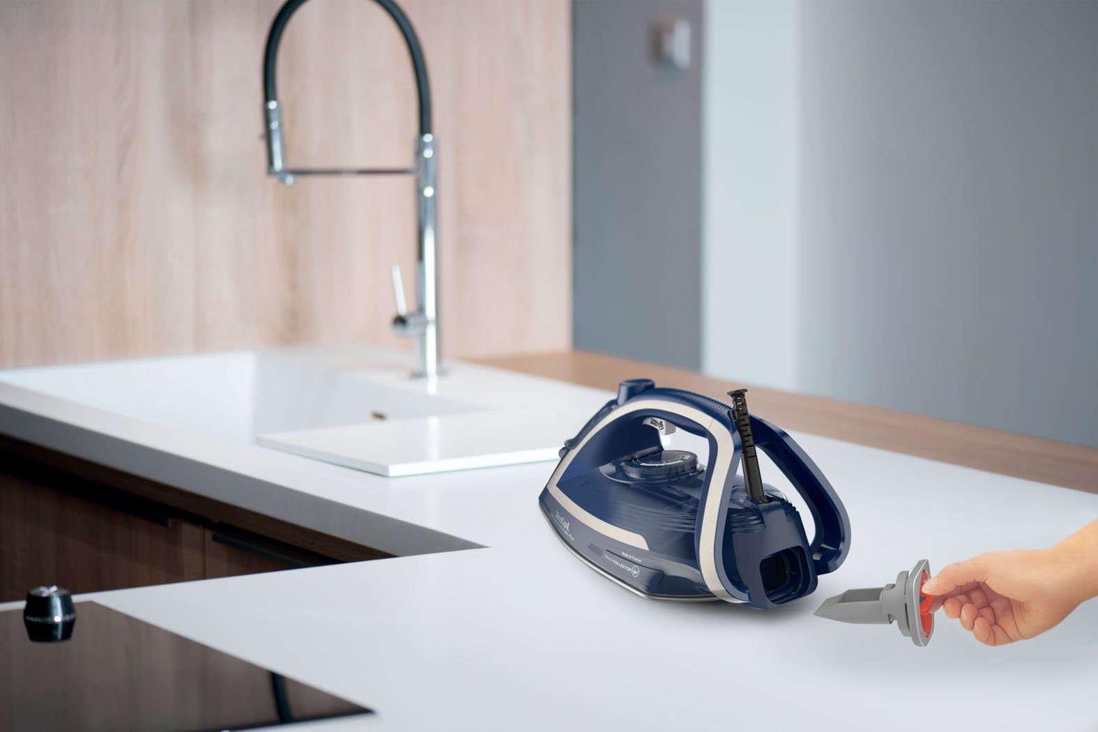 Tefal Stoomstrijkijzer Ultragliss Plus, 2800 W, stoomstoot: 250 g/min., 50 g/min. stoomafgifte