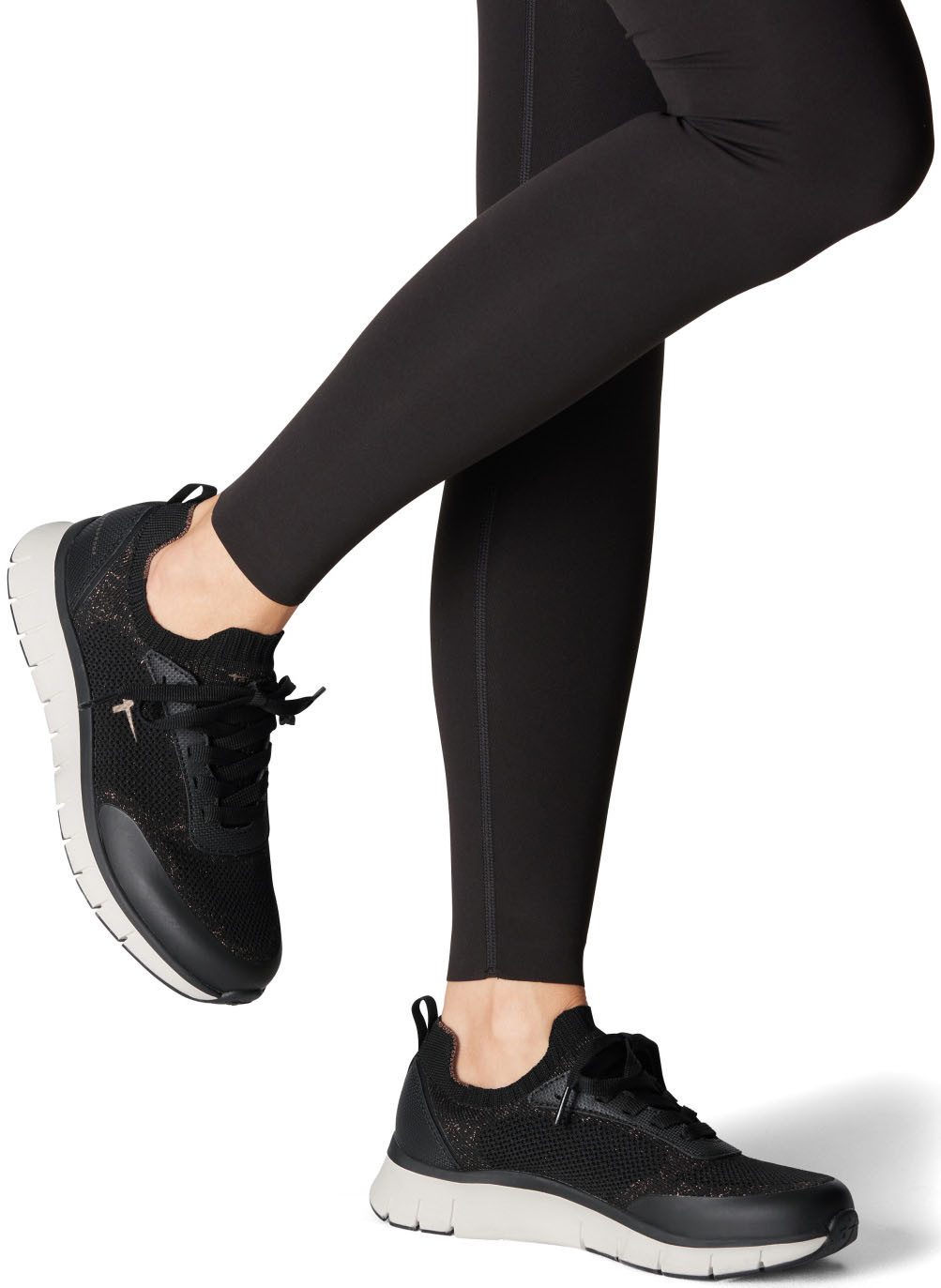 Tamaris Slip-on sneakers vrijetijdsschoen, lage schoen, instapper met waterproof-uitrusting