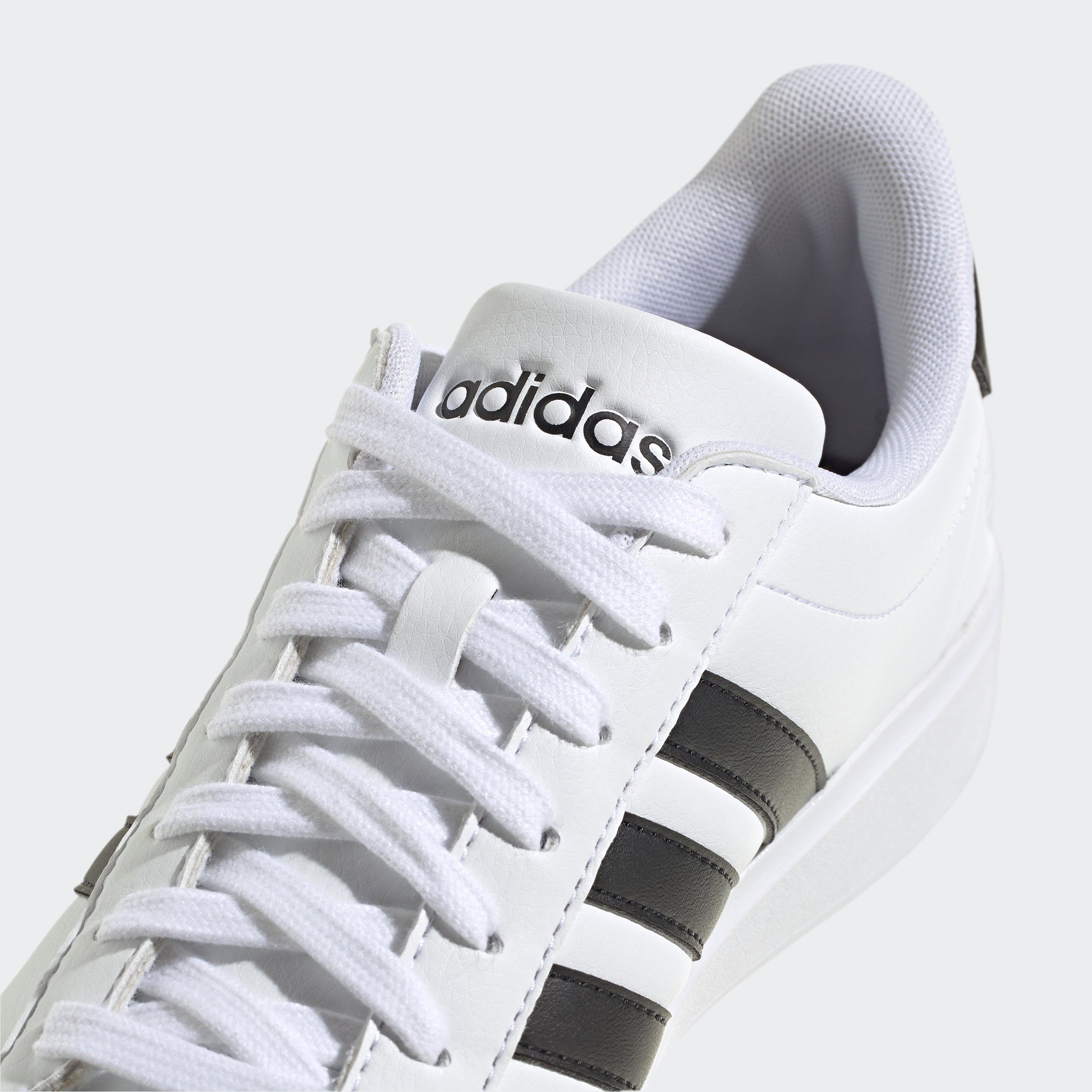 adidas Sportswear Sneakers GRAND COURT CLOUDFOAM LIFESTYLE COURT COMFORT