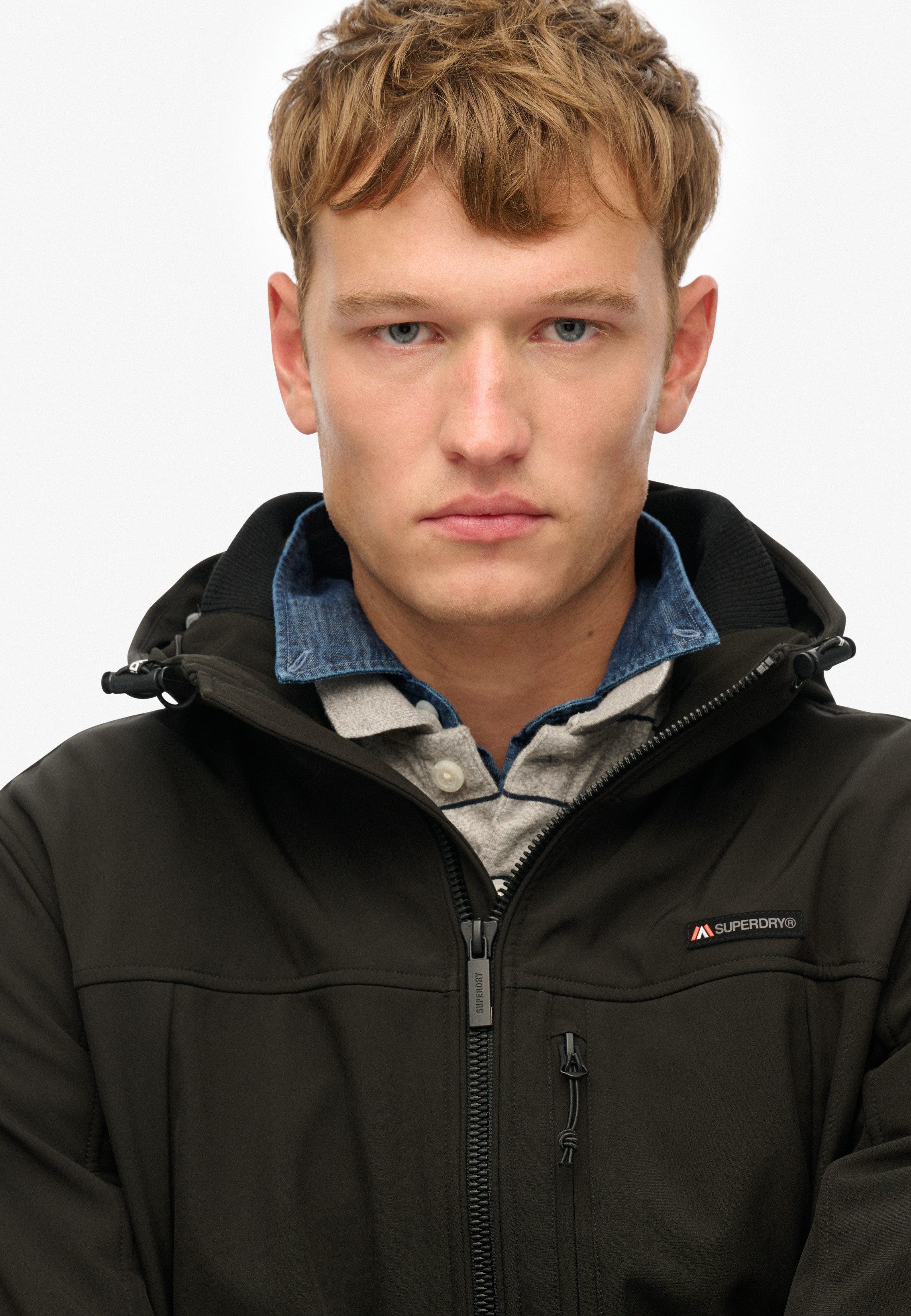 Superdry Outdoorjack HOODED SOFT SHELL TREKKER JKT
