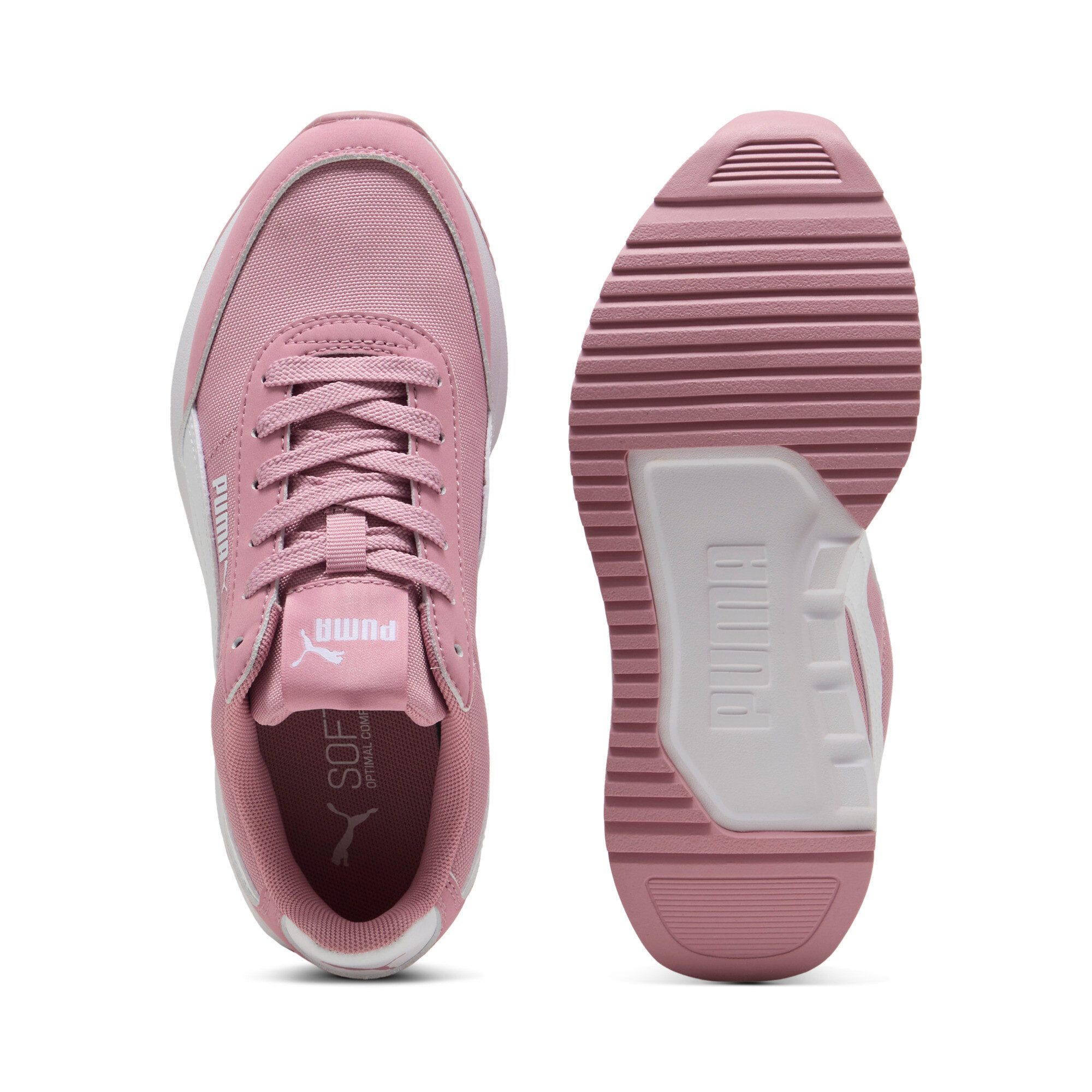 PUMA Sneakers